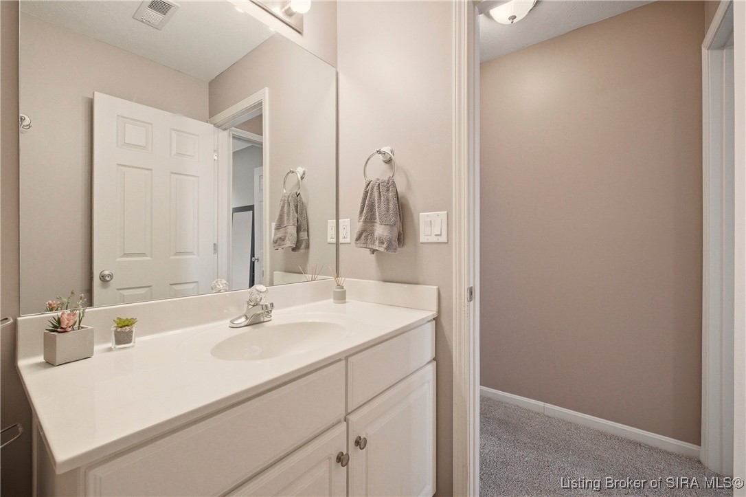 3808 Laurens Circle
