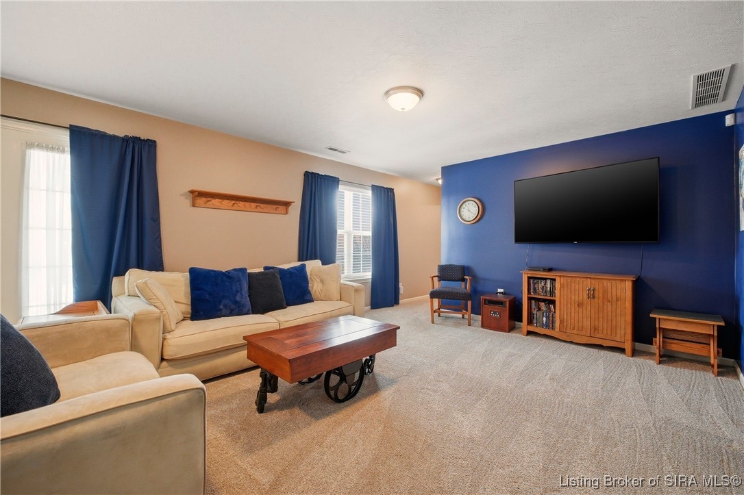 3808 Laurens Circle