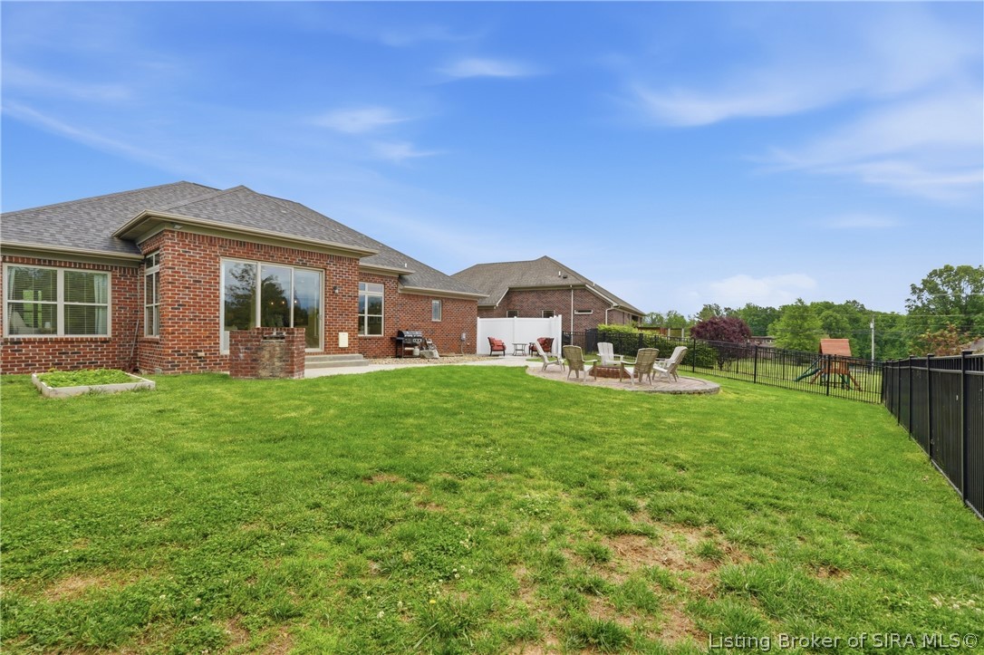 2131 Allen Way