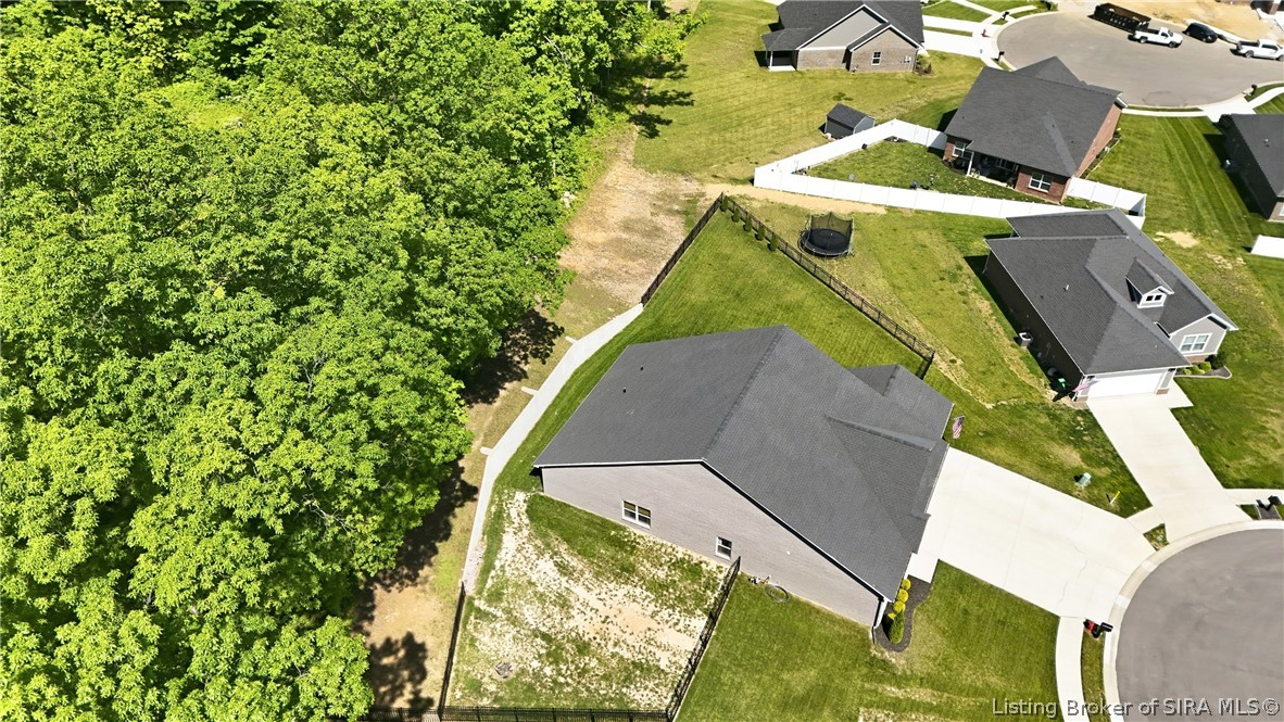 912 Audobon Court