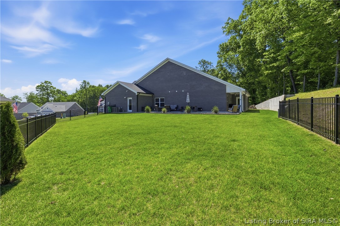 912 Audobon Court