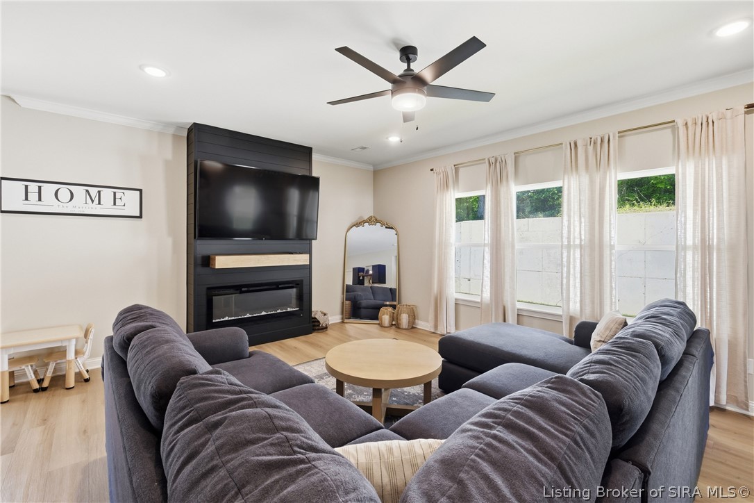 912 Audobon Court