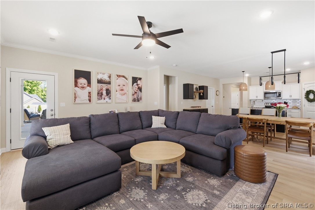 912 Audobon Court