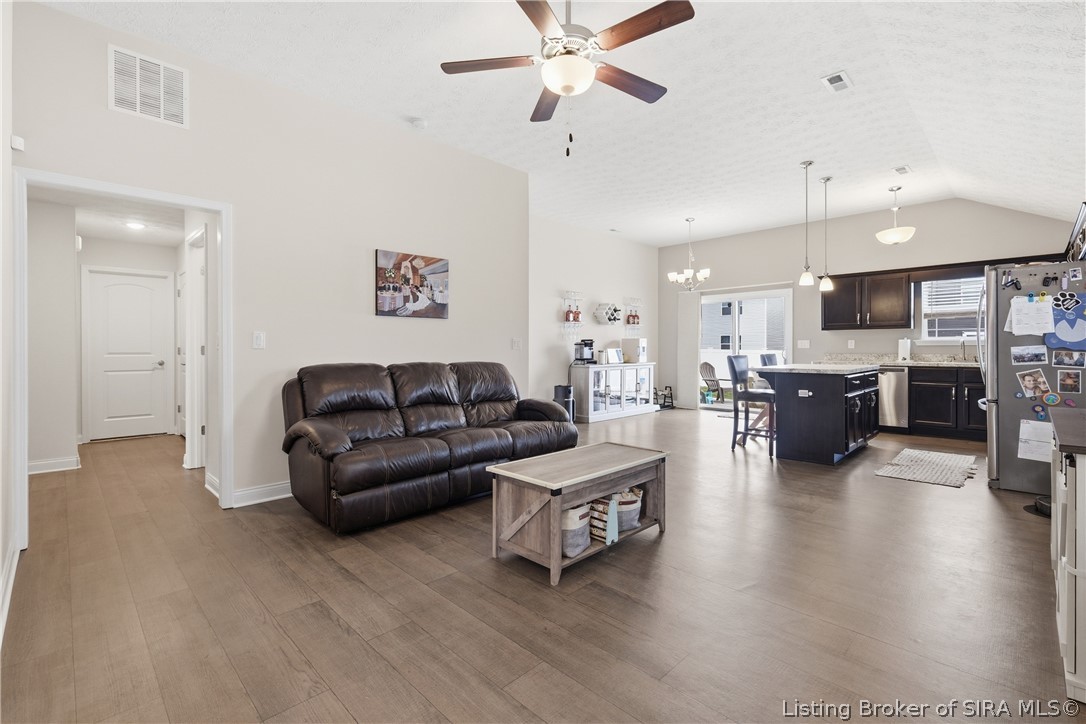 8014 Lucas Lane