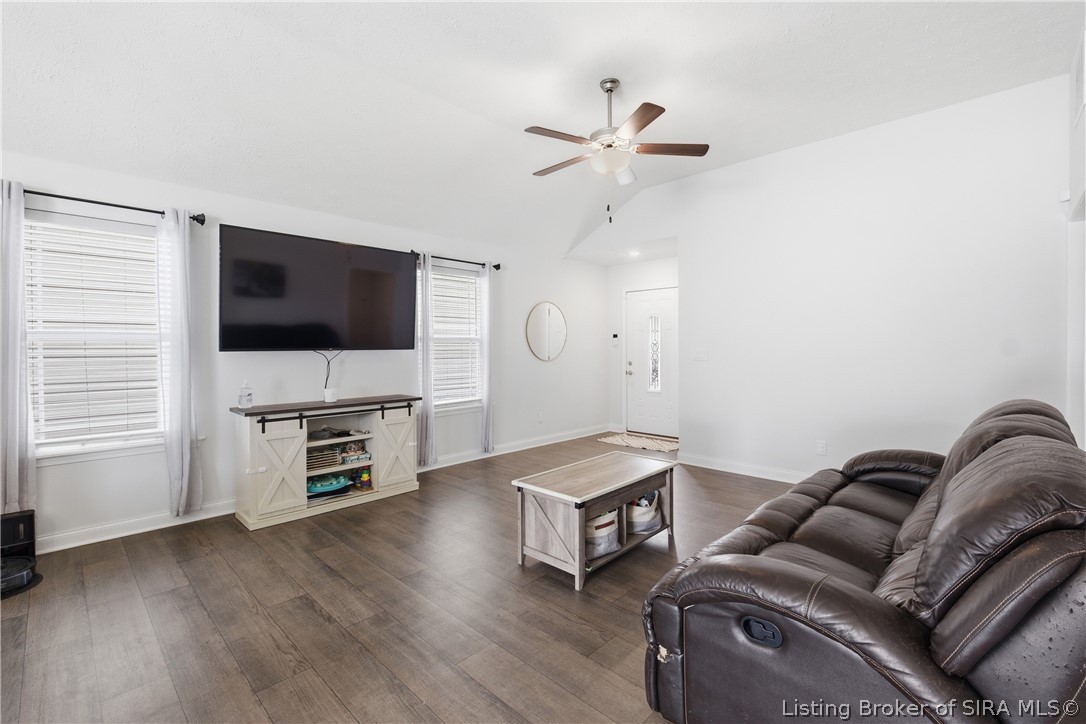8014 Lucas Lane