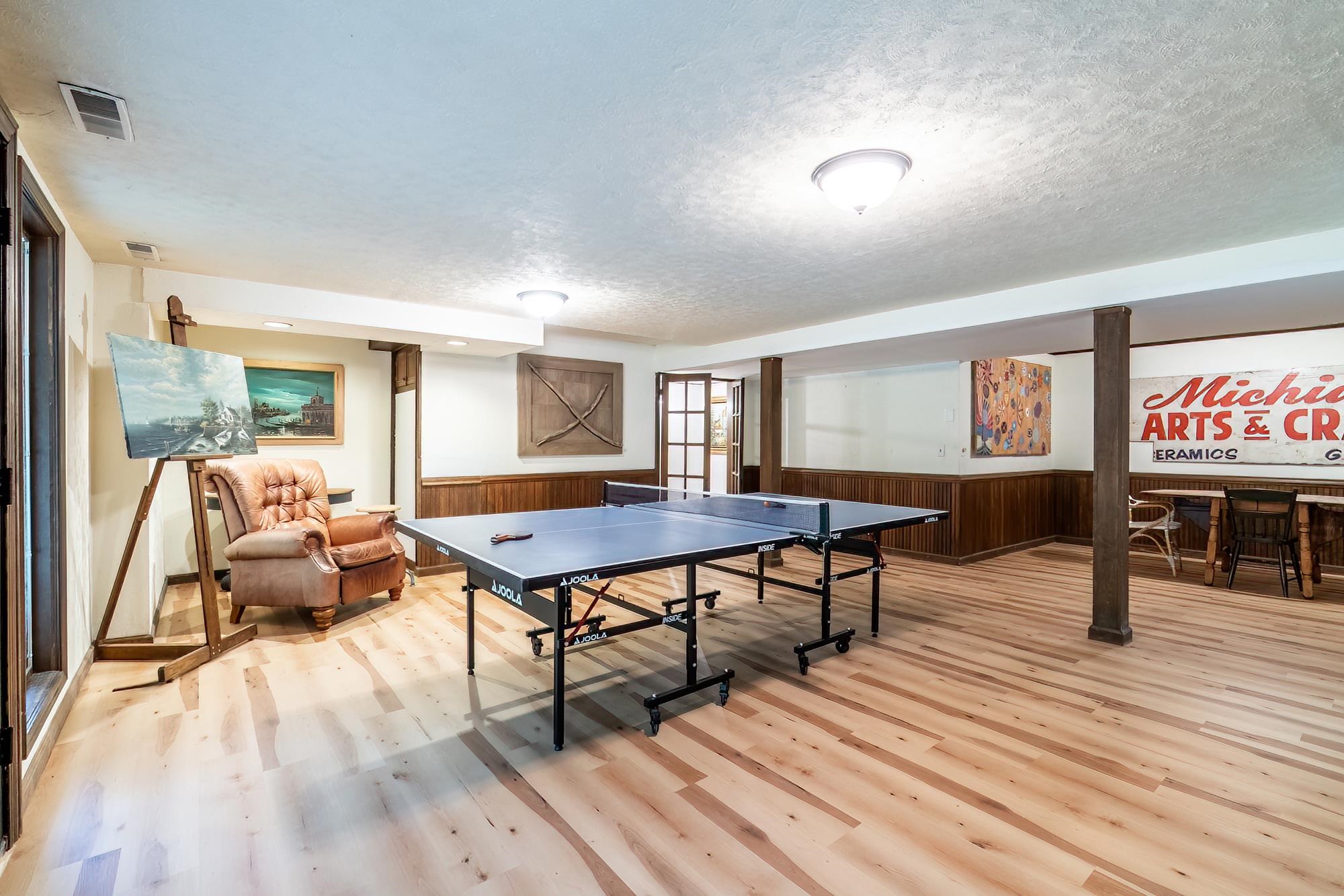 15520 Woodbrook Trail