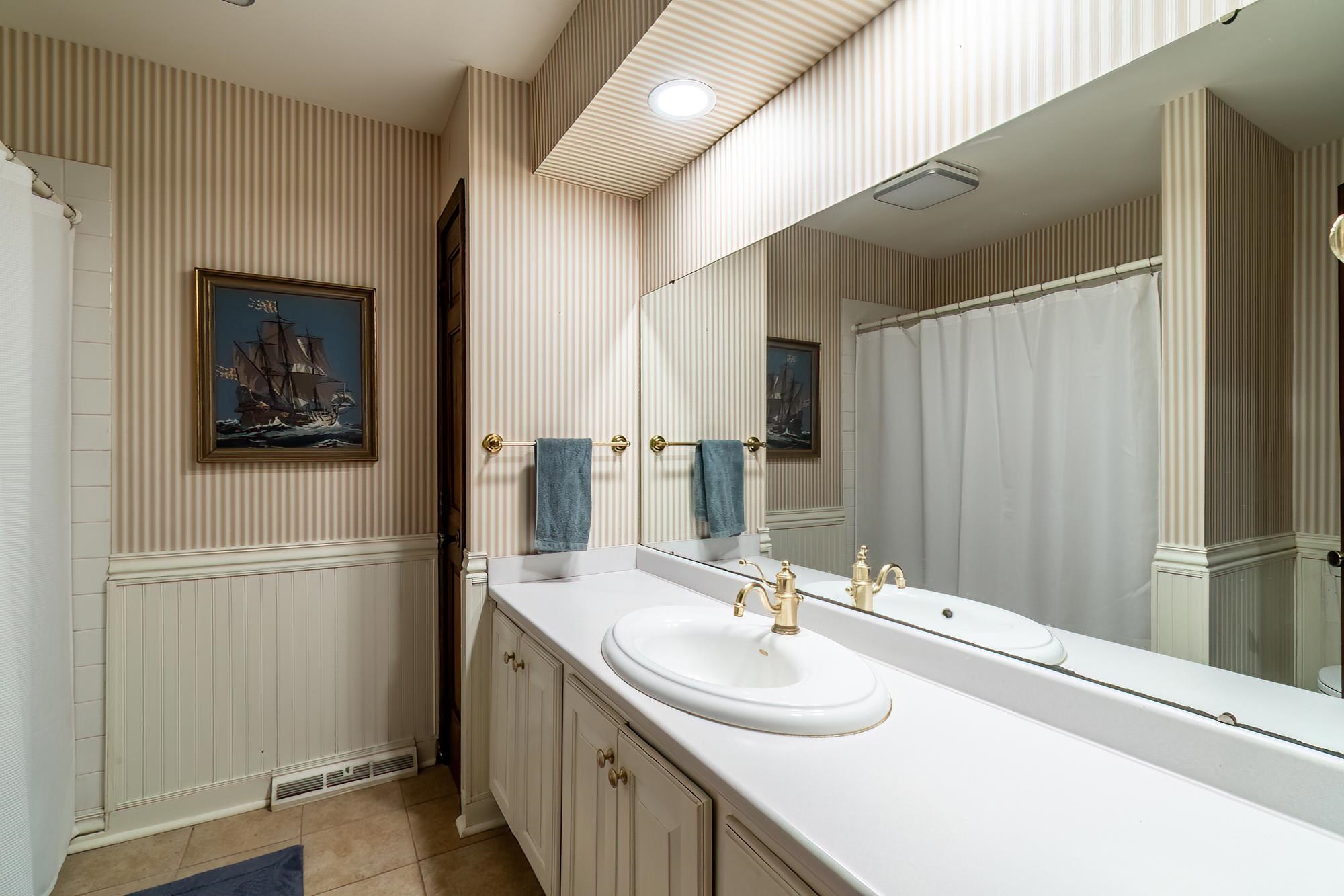 15520 Woodbrook Trail