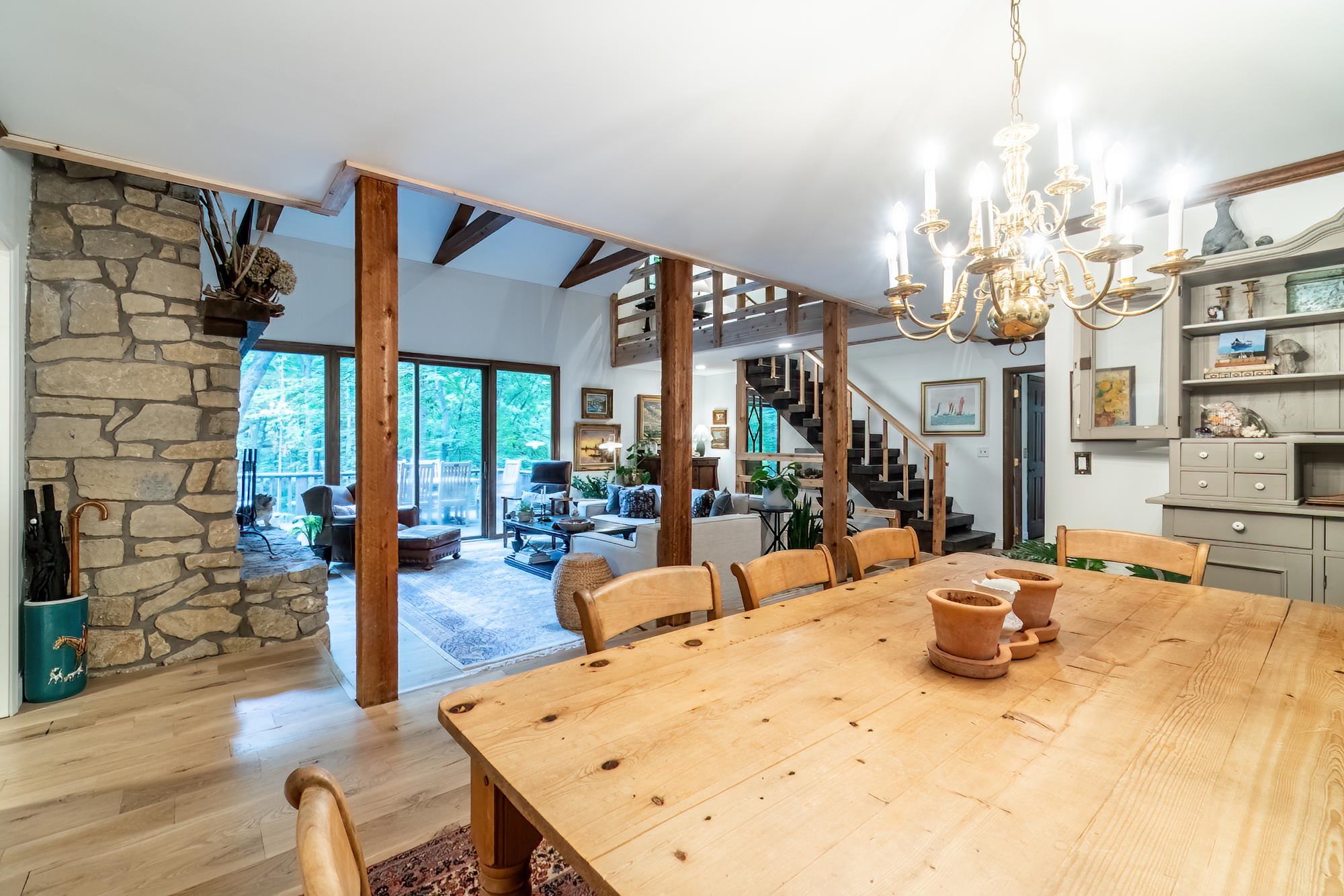 15520 Woodbrook Trail