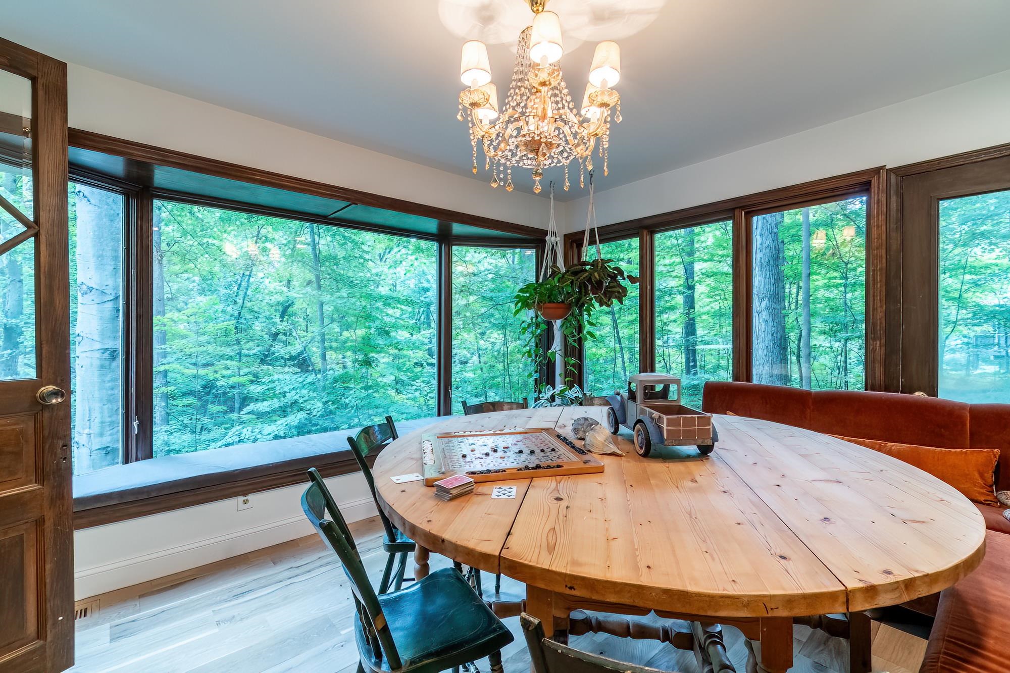 15520 Woodbrook Trail