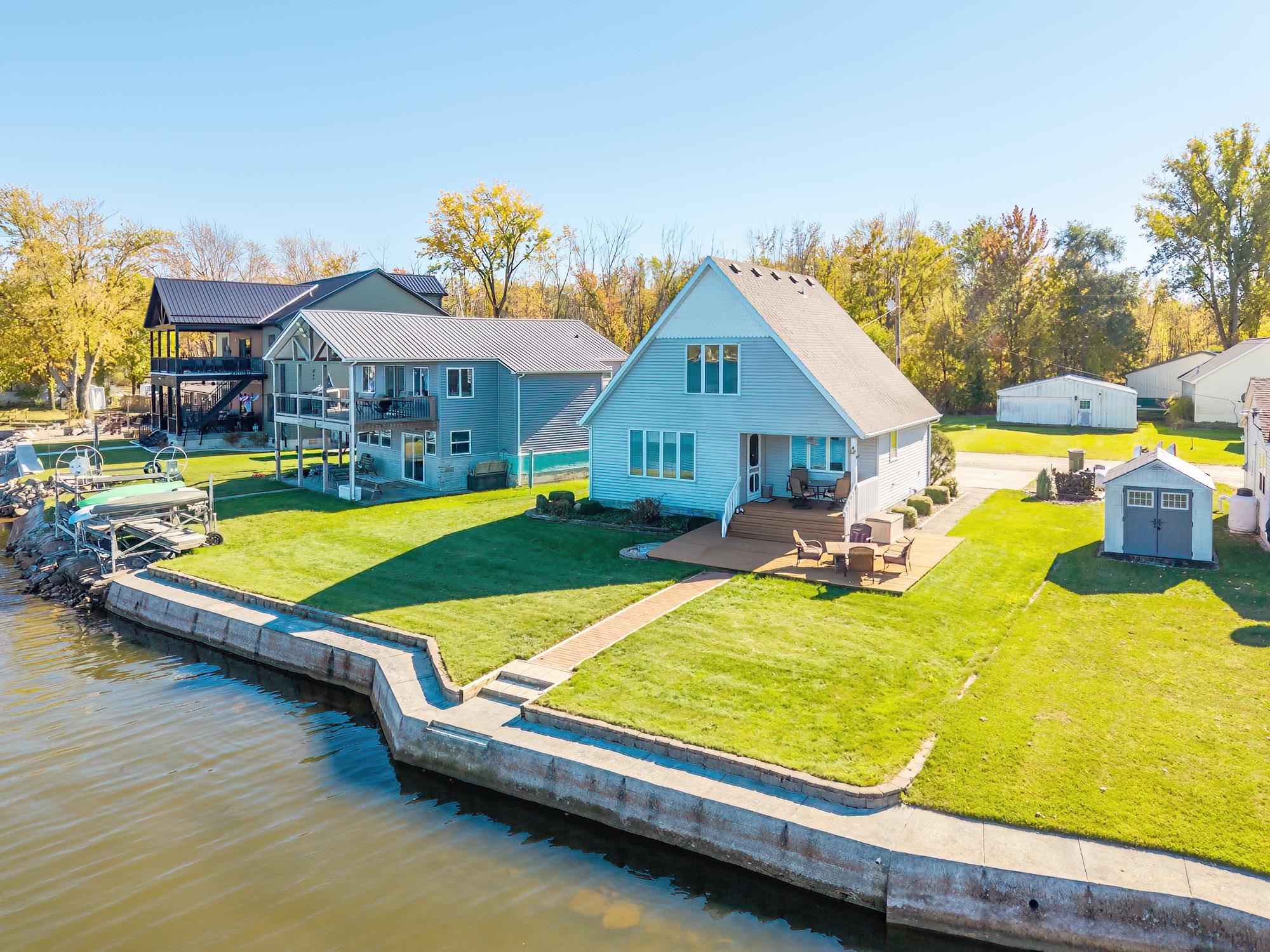 94 W Waldron Lake Drive