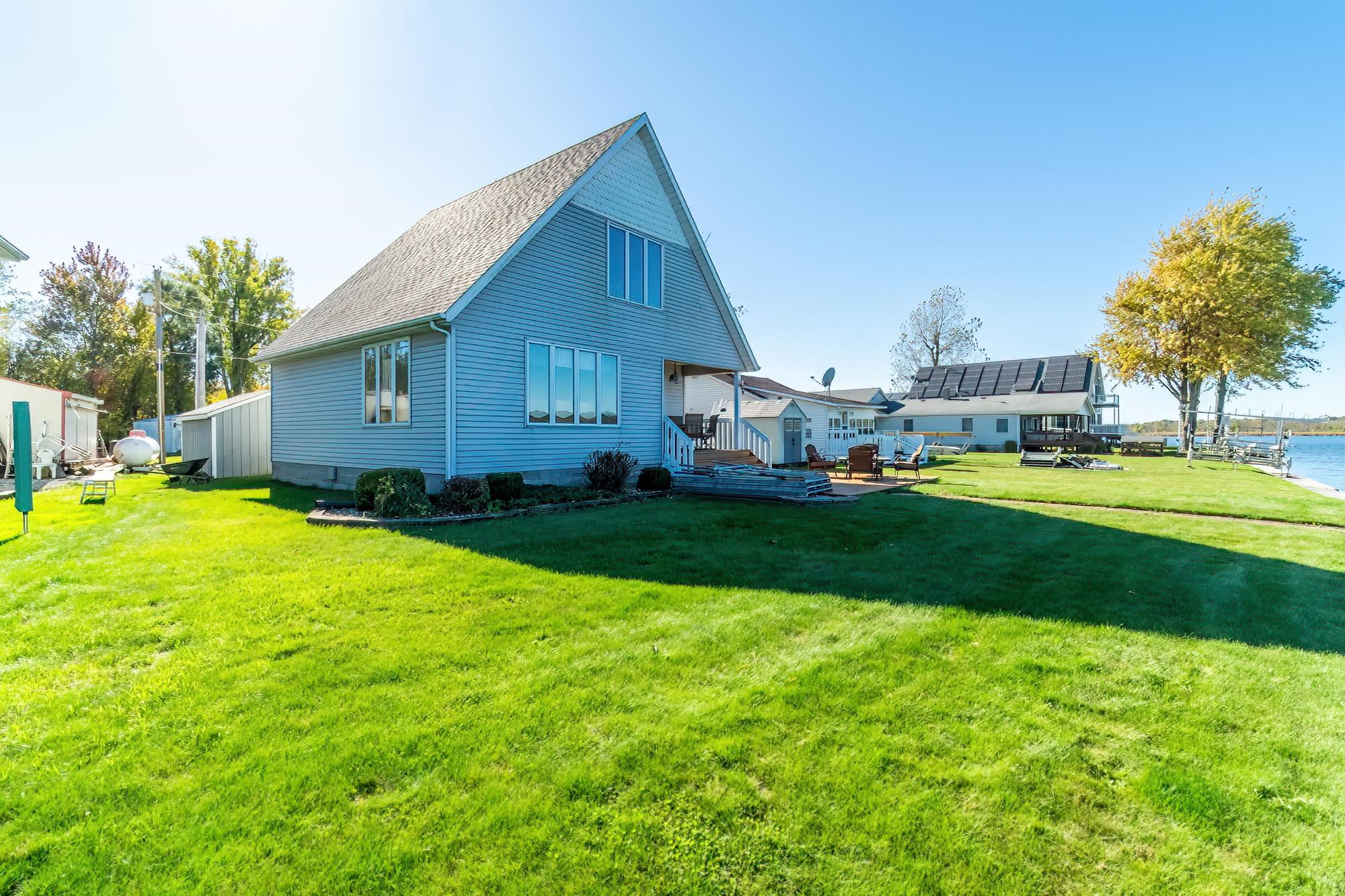 94 W Waldron Lake Drive