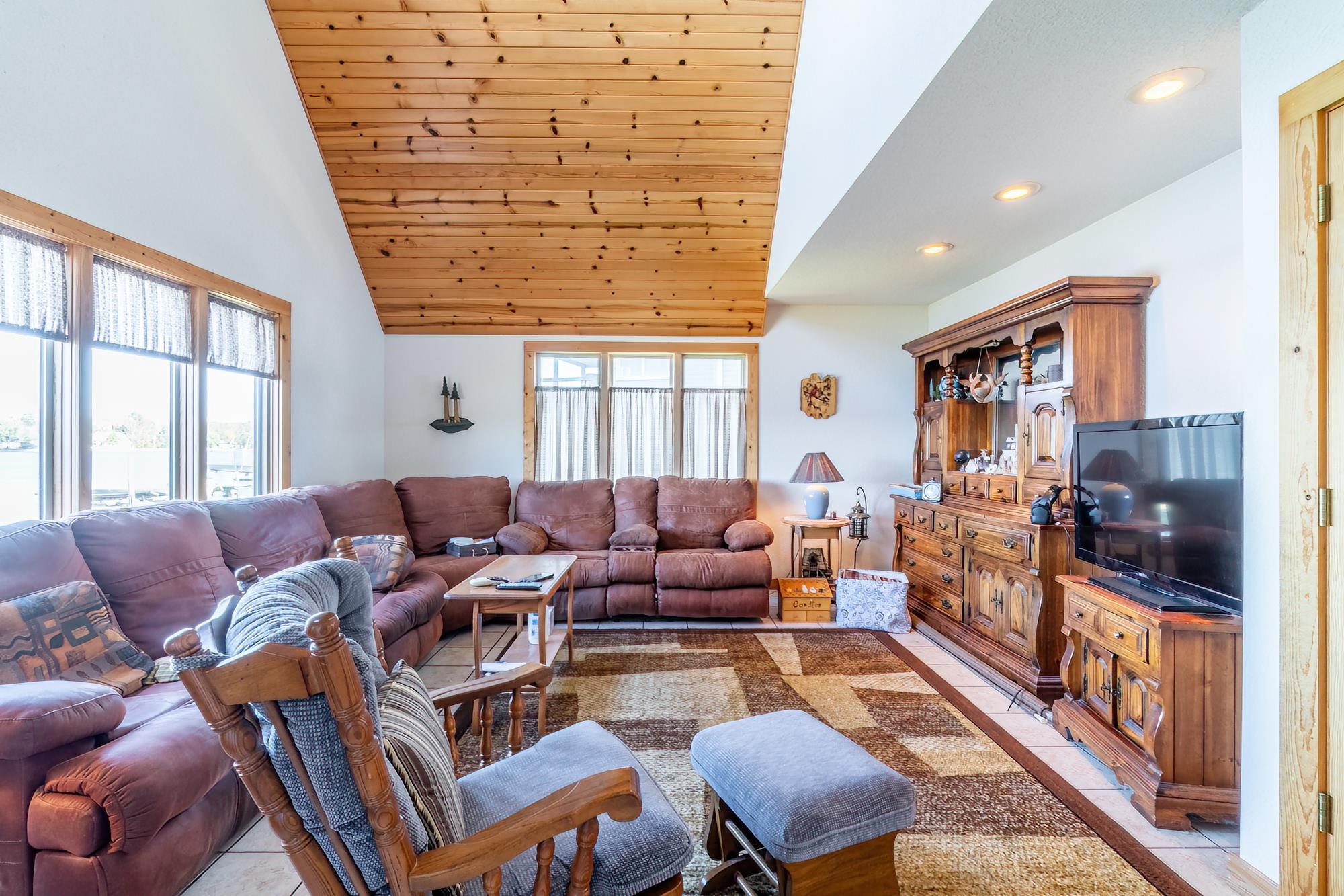 94 W Waldron Lake Drive