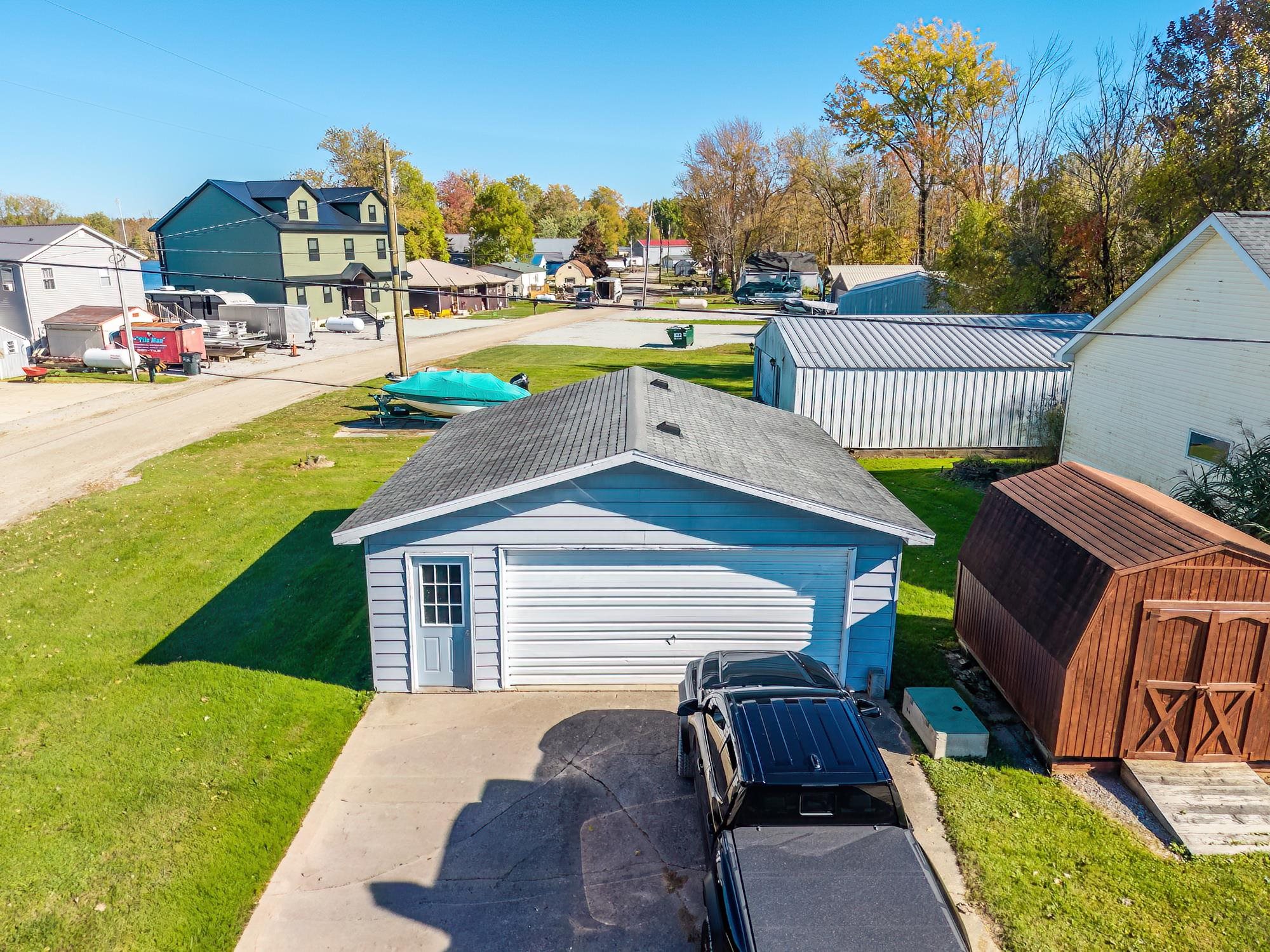 94 W Waldron Lake Drive