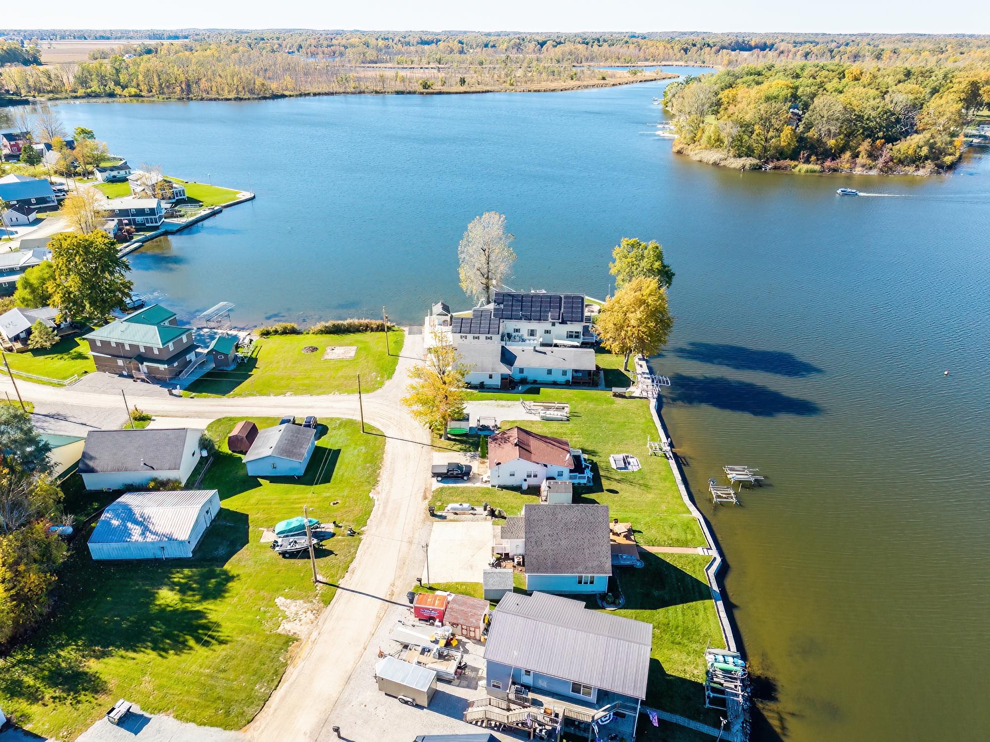 94 W Waldron Lake Drive