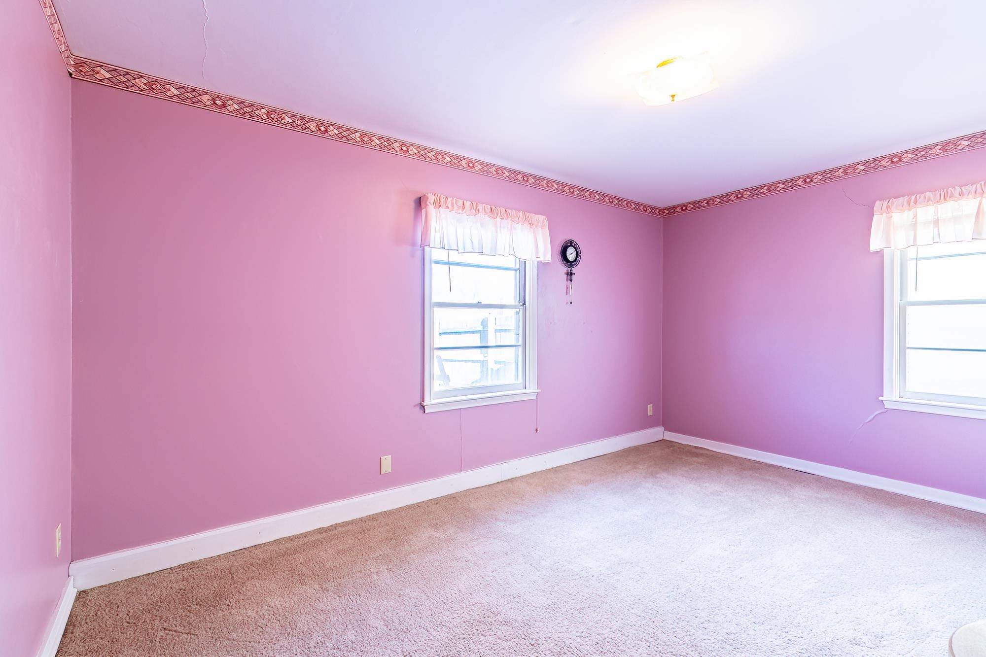 440 W Fleming Avenue