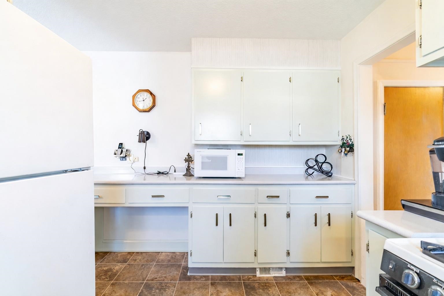 440 W Fleming Avenue