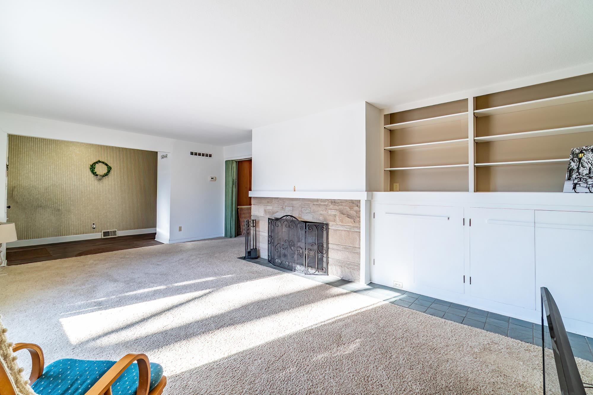 440 W Fleming Avenue