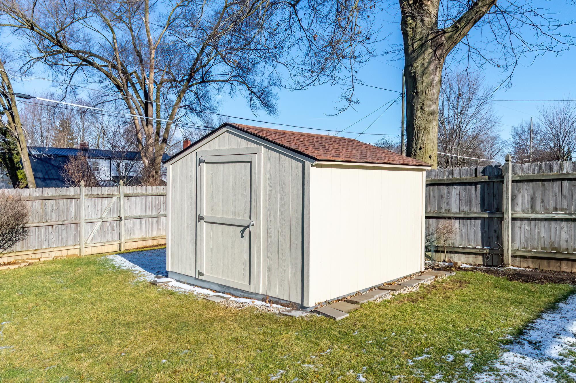 440 W Fleming Avenue