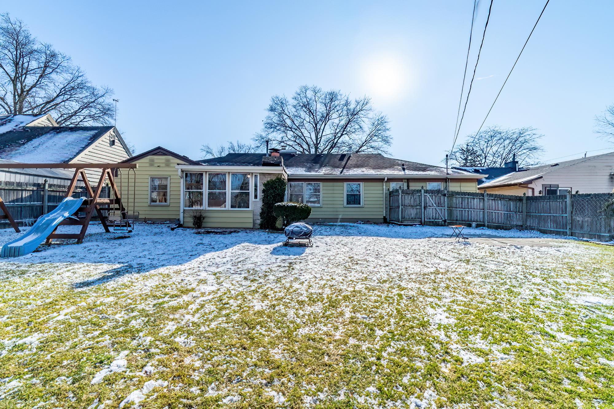 440 W Fleming Avenue