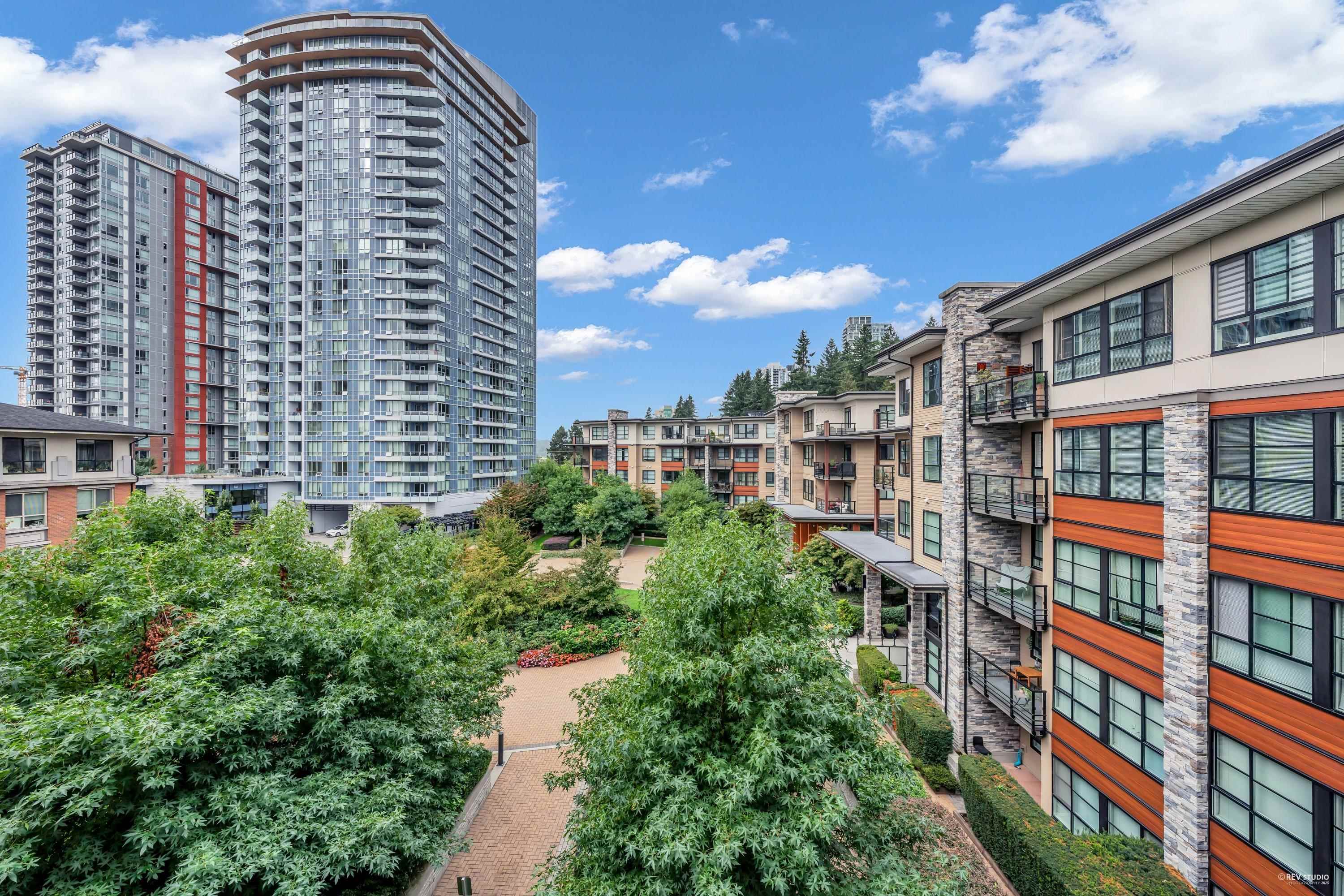 411 1152 WINDSOR MEWS Unit: 411