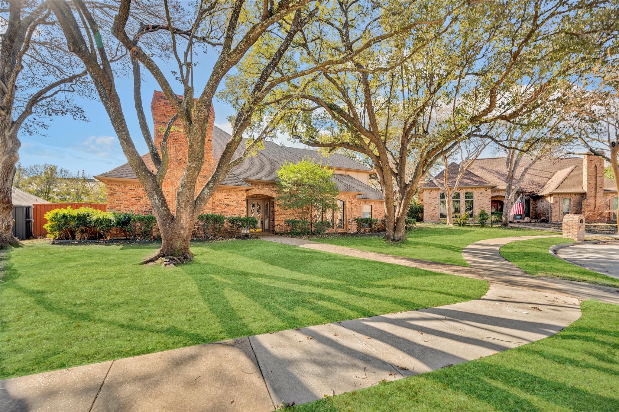 3332 Russell Circle