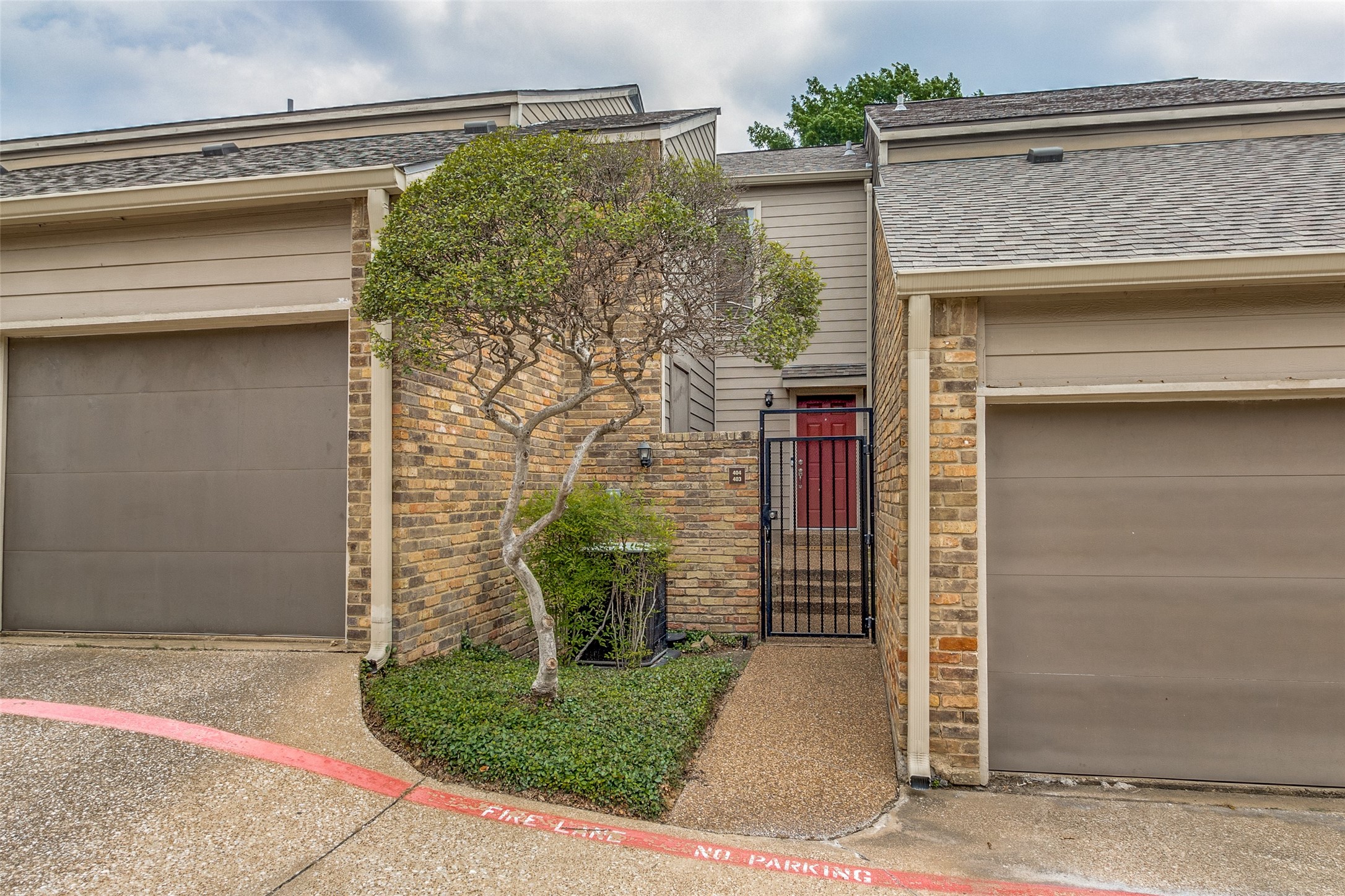 5616 Preston Oaks Road 404