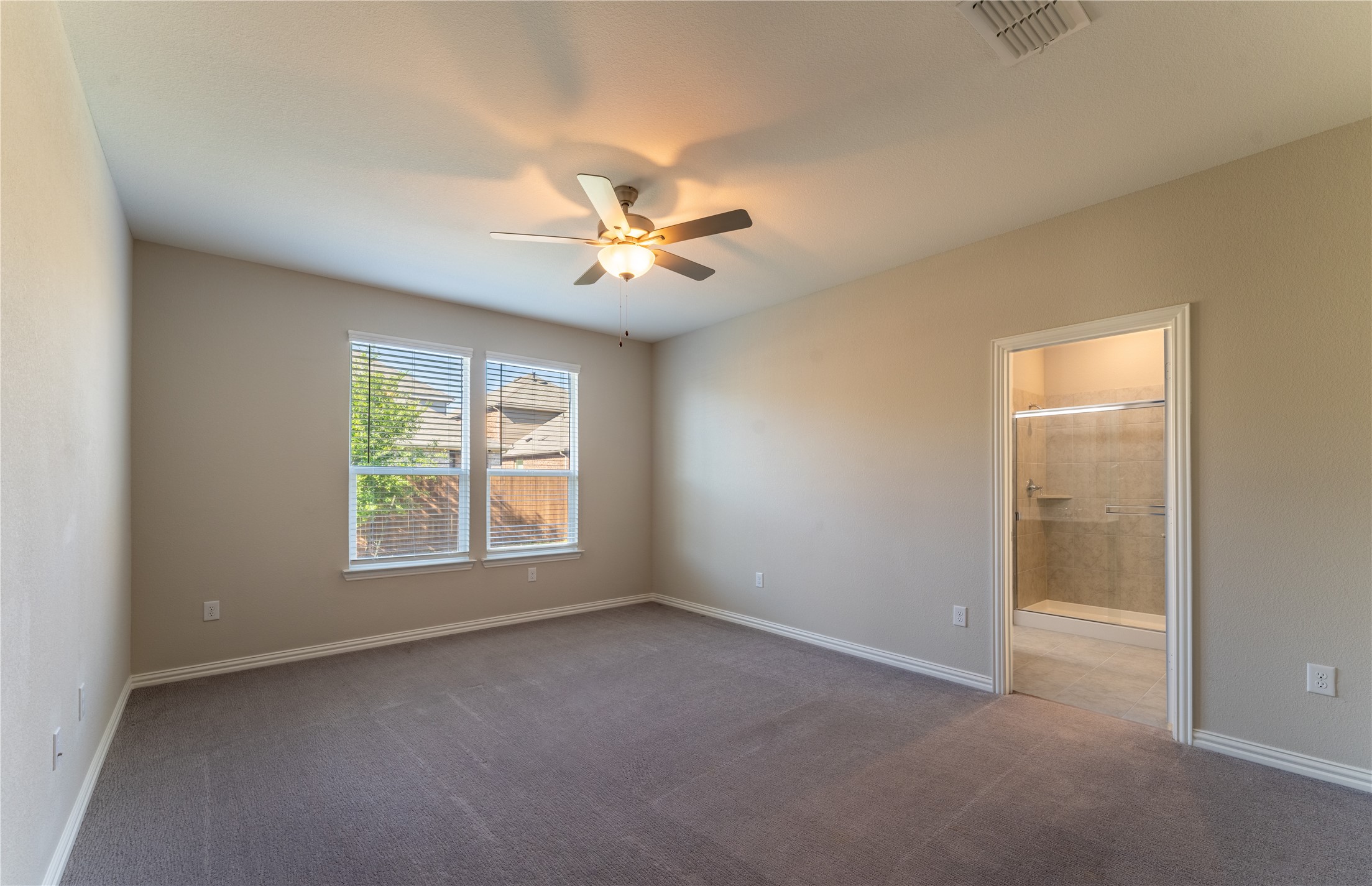 2020 Robert Street