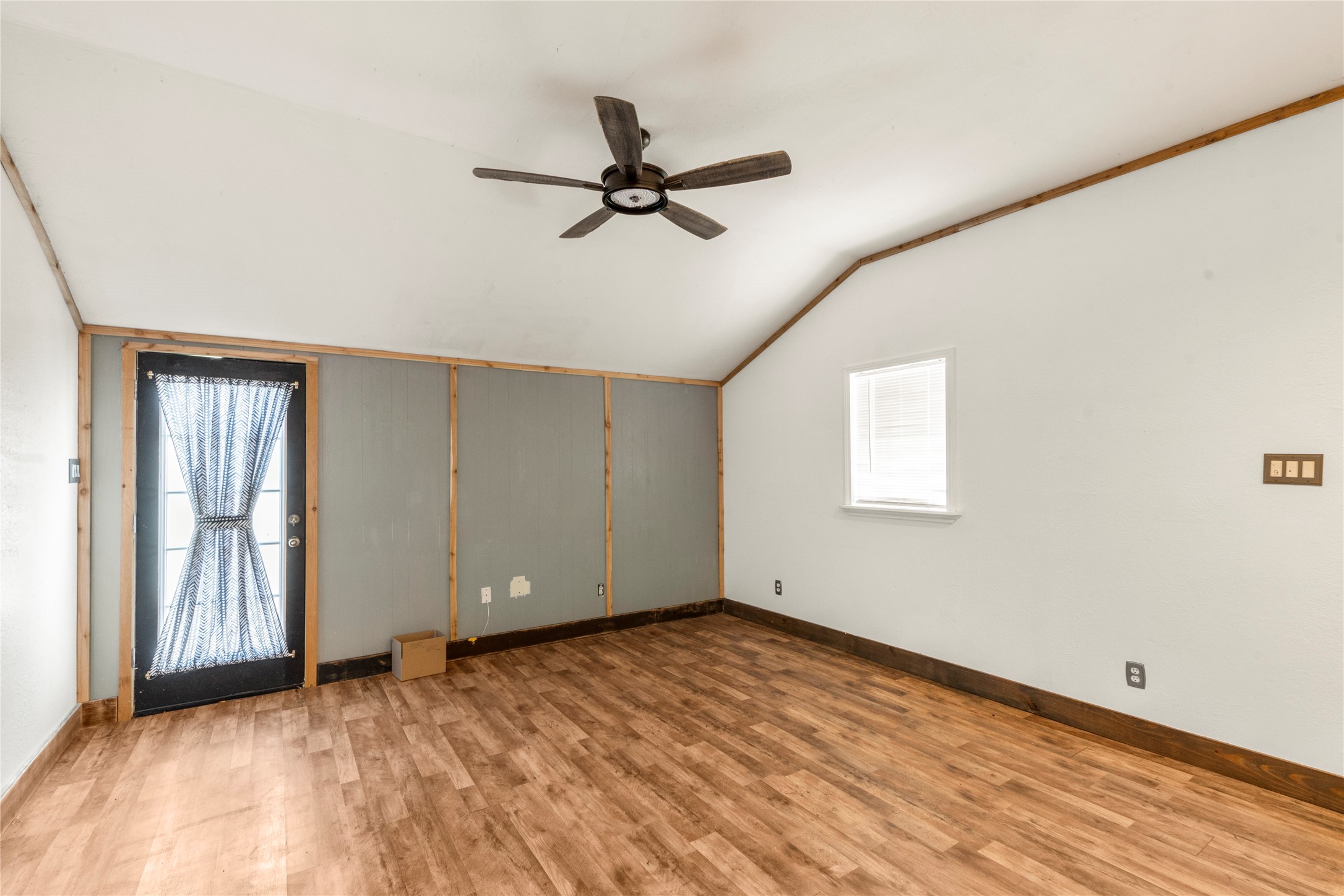 12520 N Fm 316