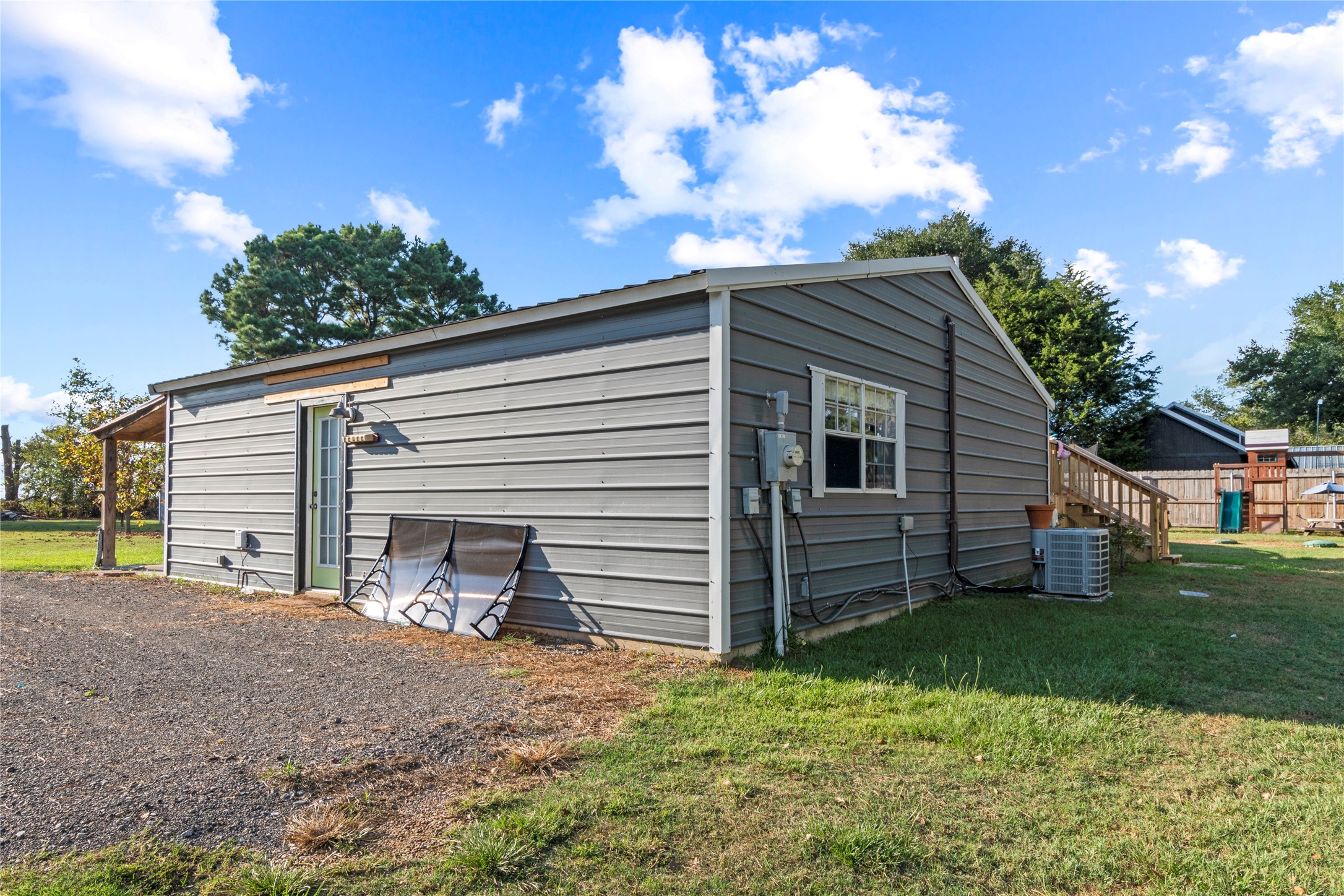 12520 N Fm 316