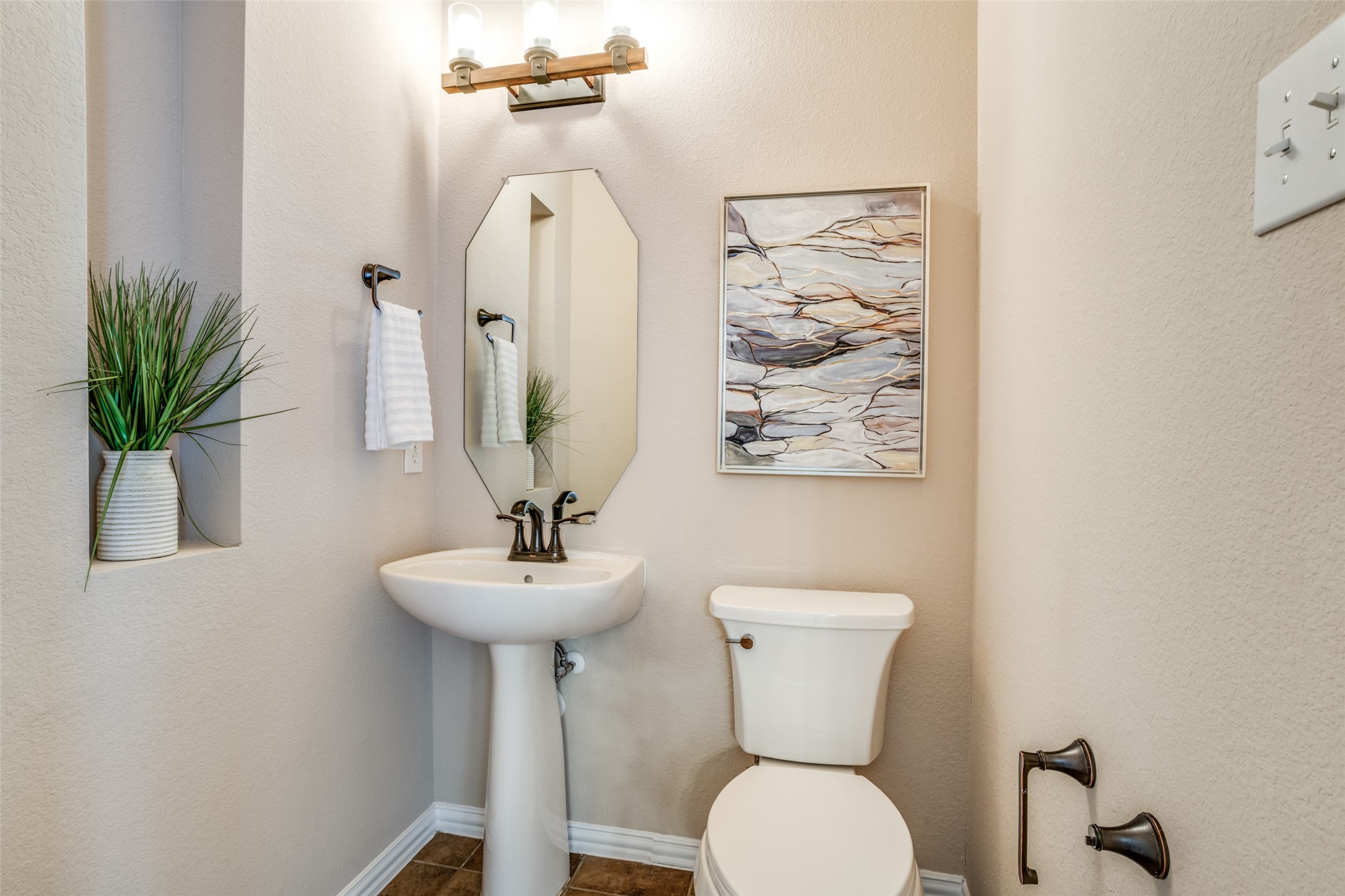 10217 Franklin Drive