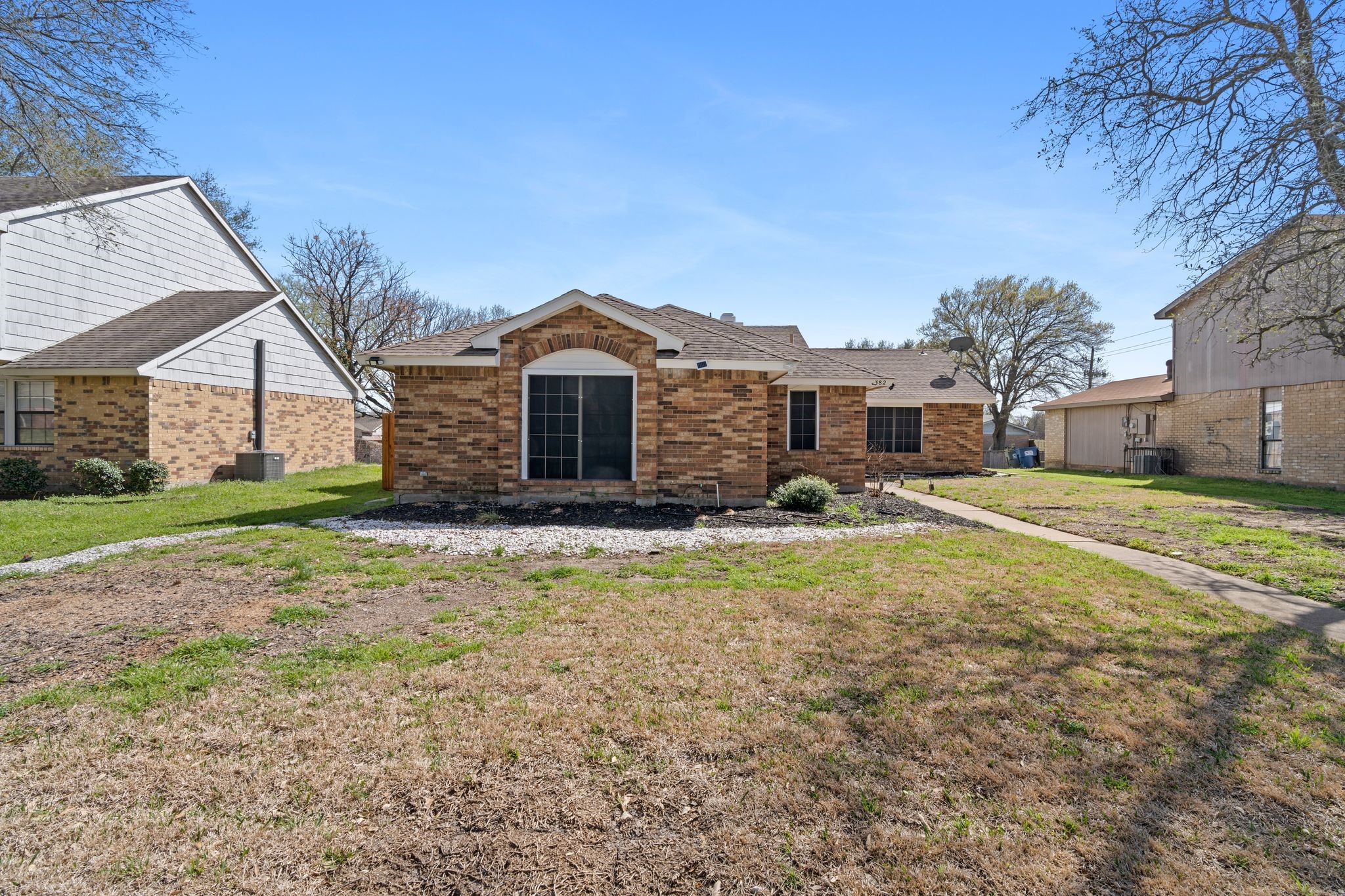 1382 Southridge Drive