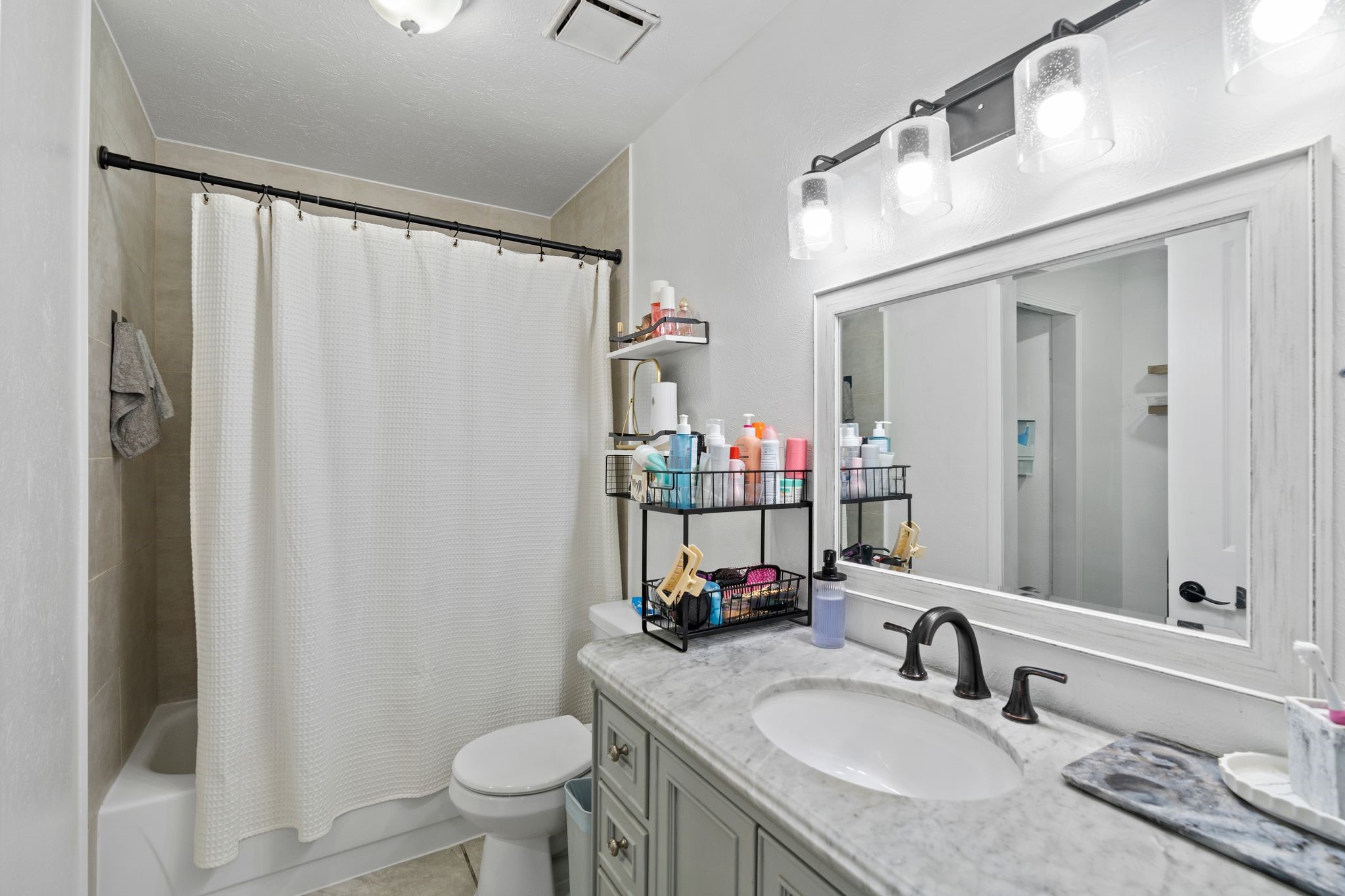 1382 Southridge Drive