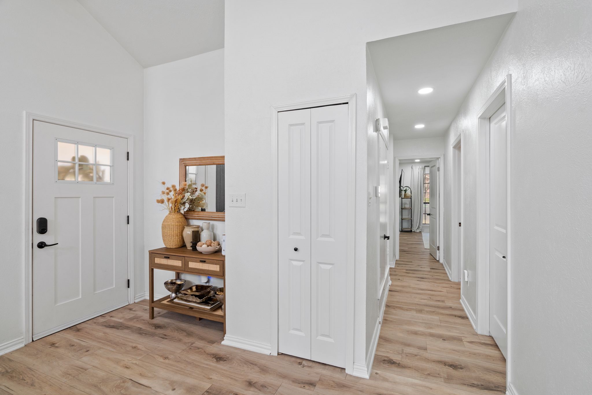 1382 Southridge Drive