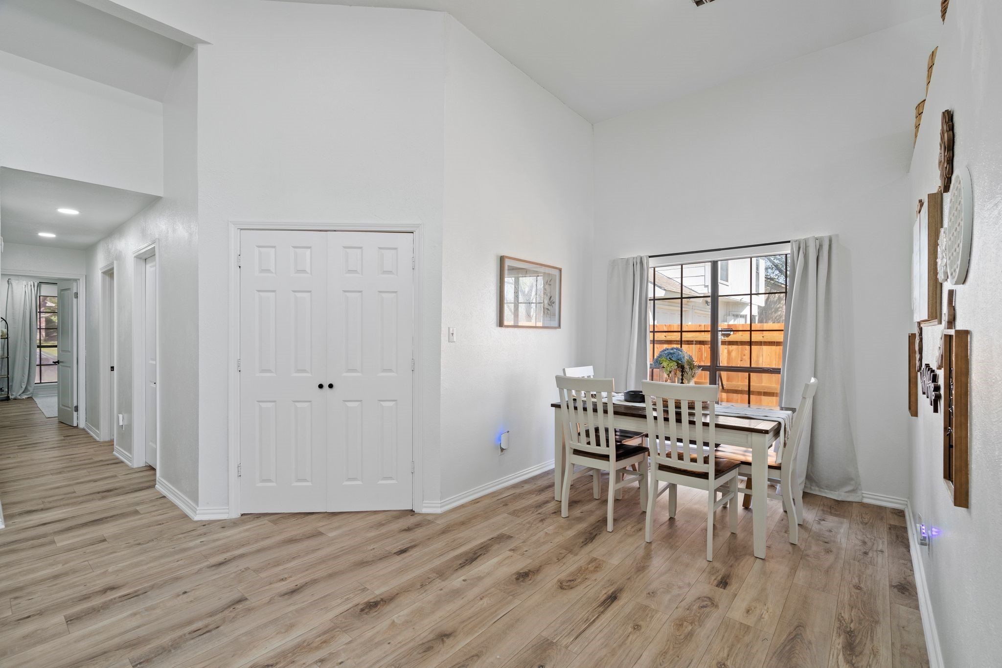 1382 Southridge Drive