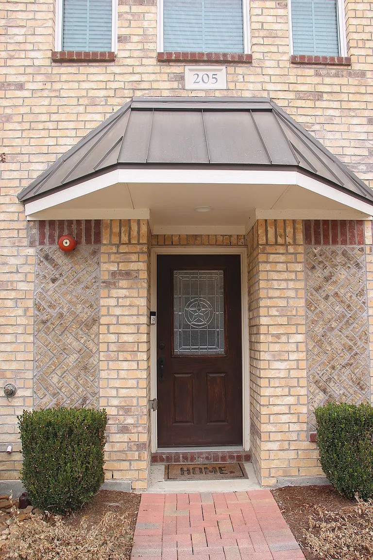 205 Belleville Drive