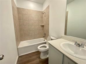 5230 Fallenstone Way