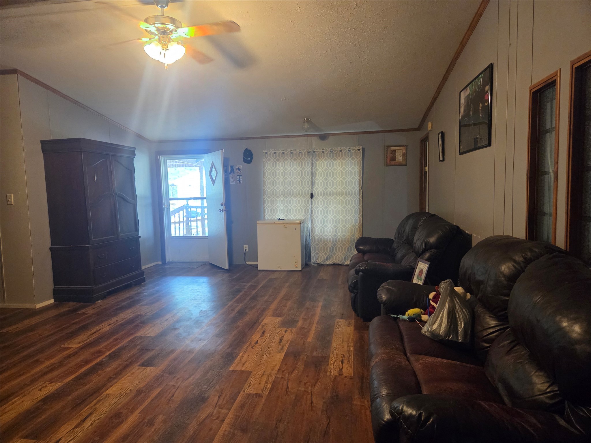 5101 Estes Parkway 105