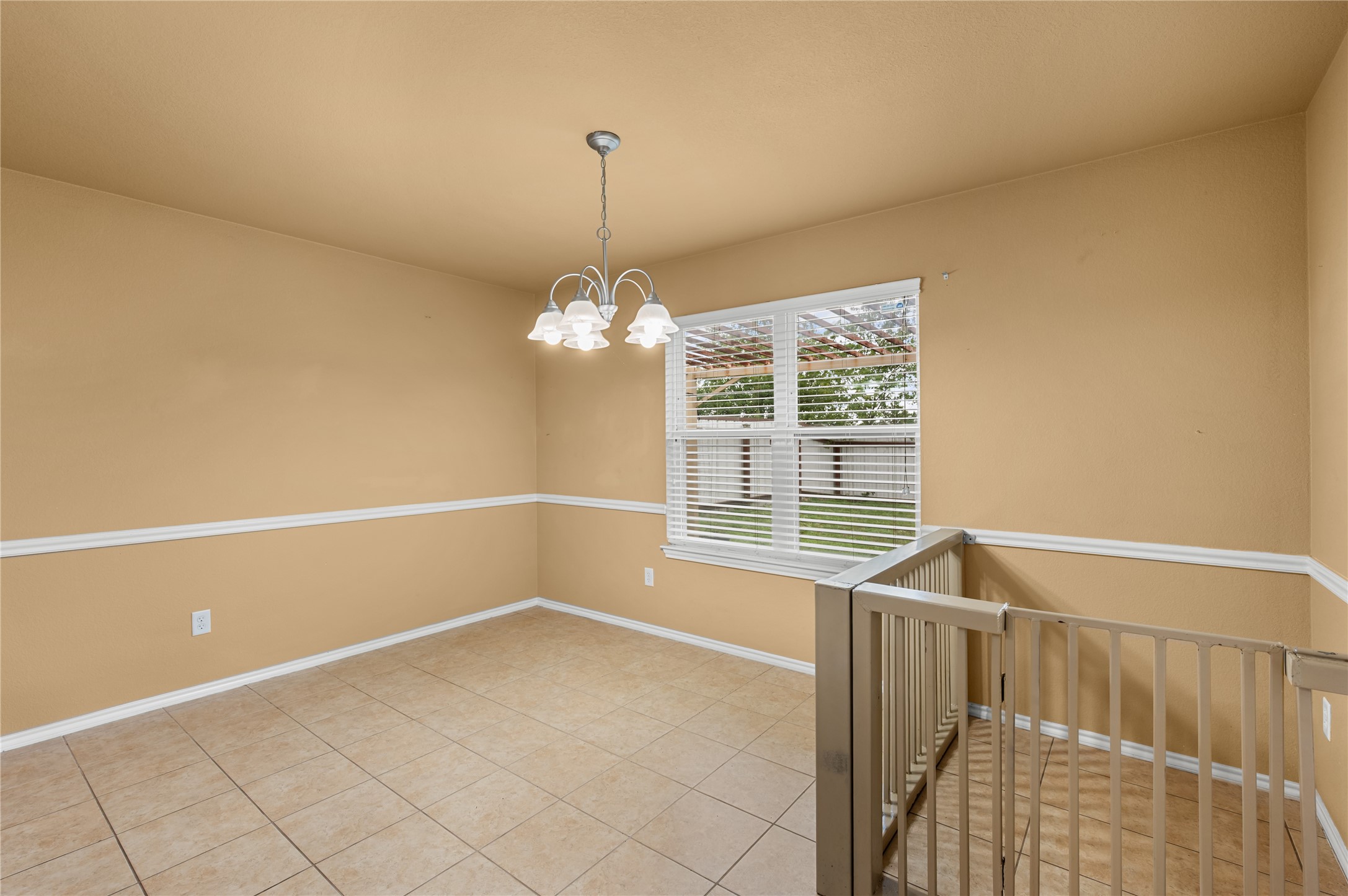 2200 Golden Eagle Drive