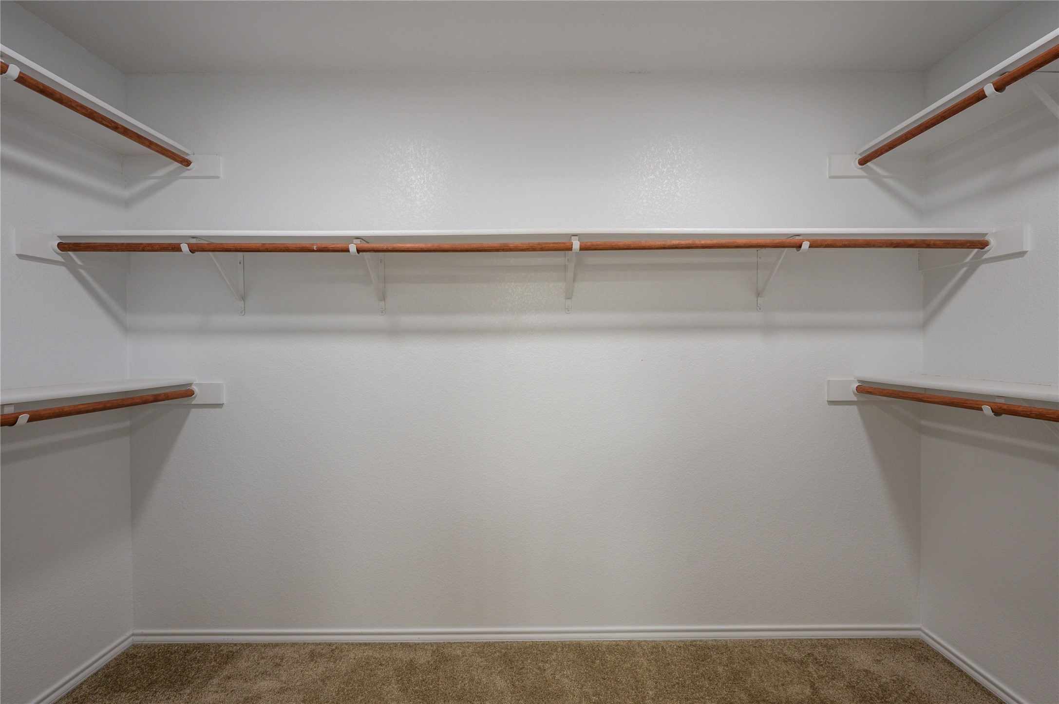 2200 Golden Eagle Drive