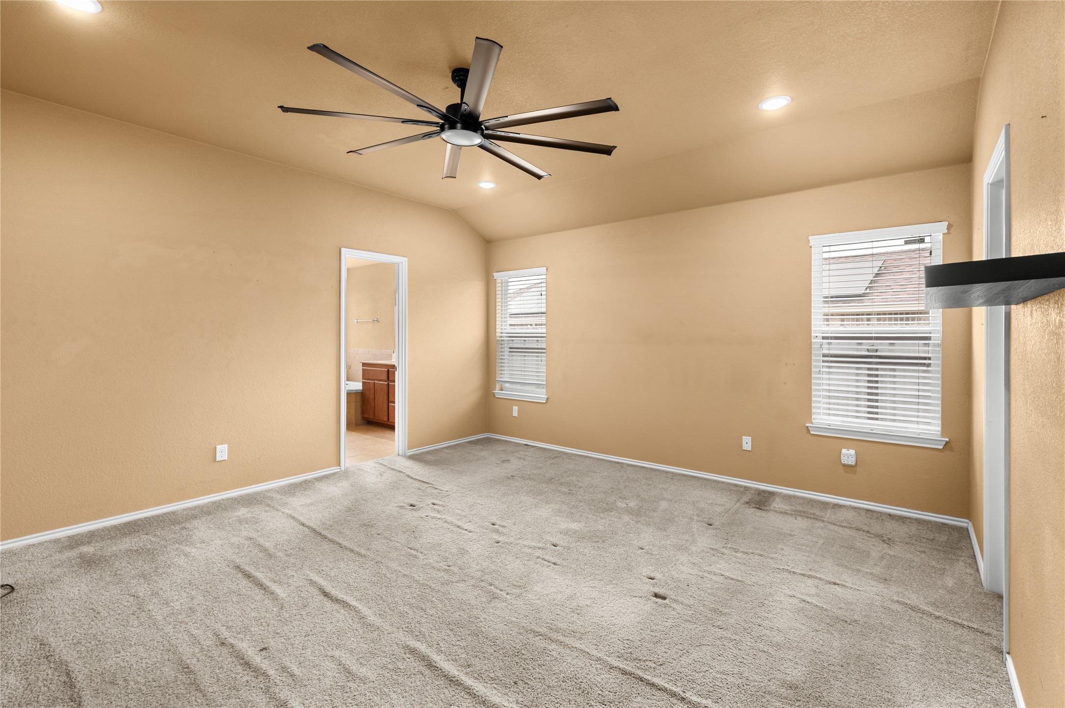 2200 Golden Eagle Drive