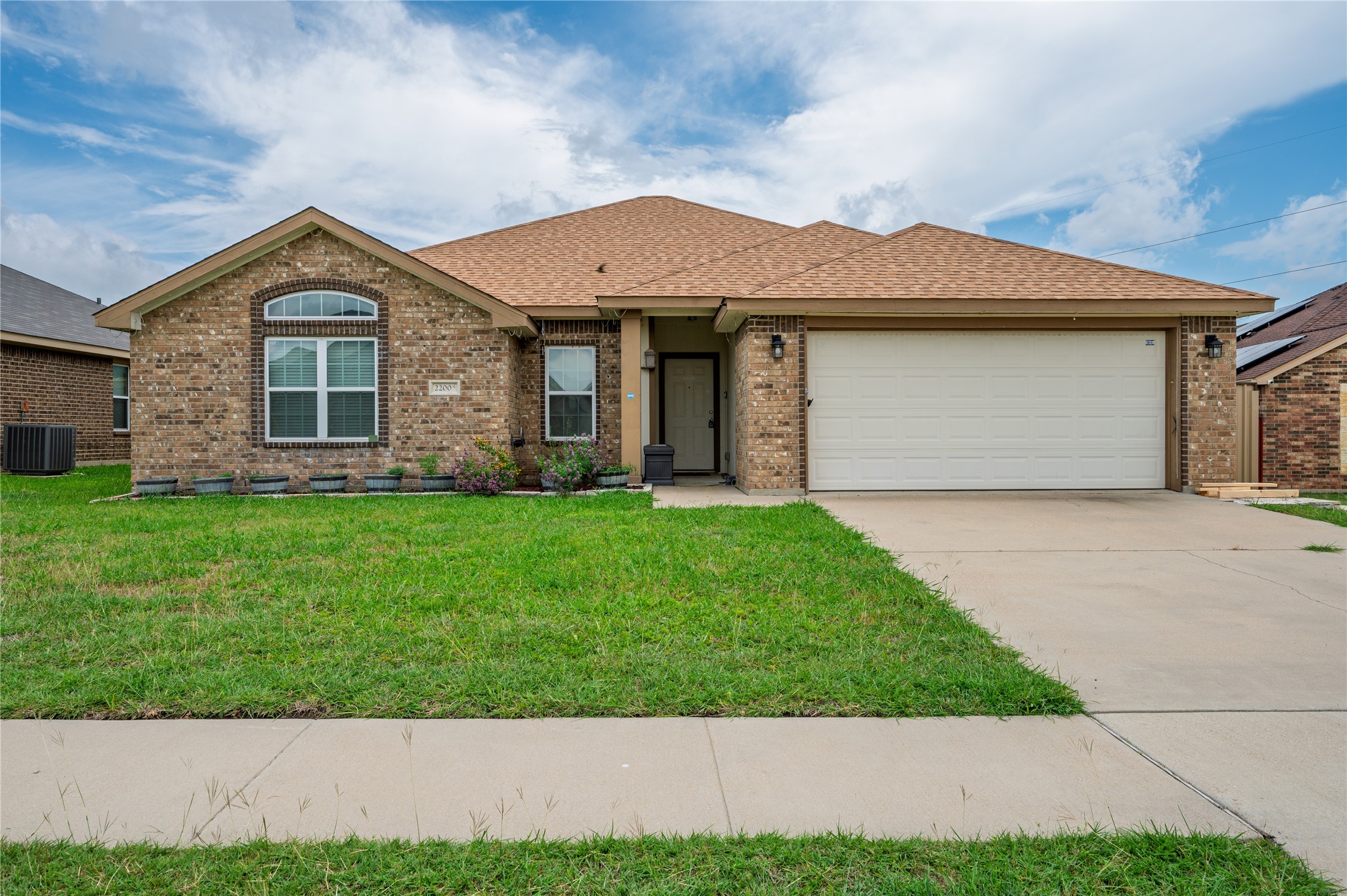 2200 Golden Eagle Drive