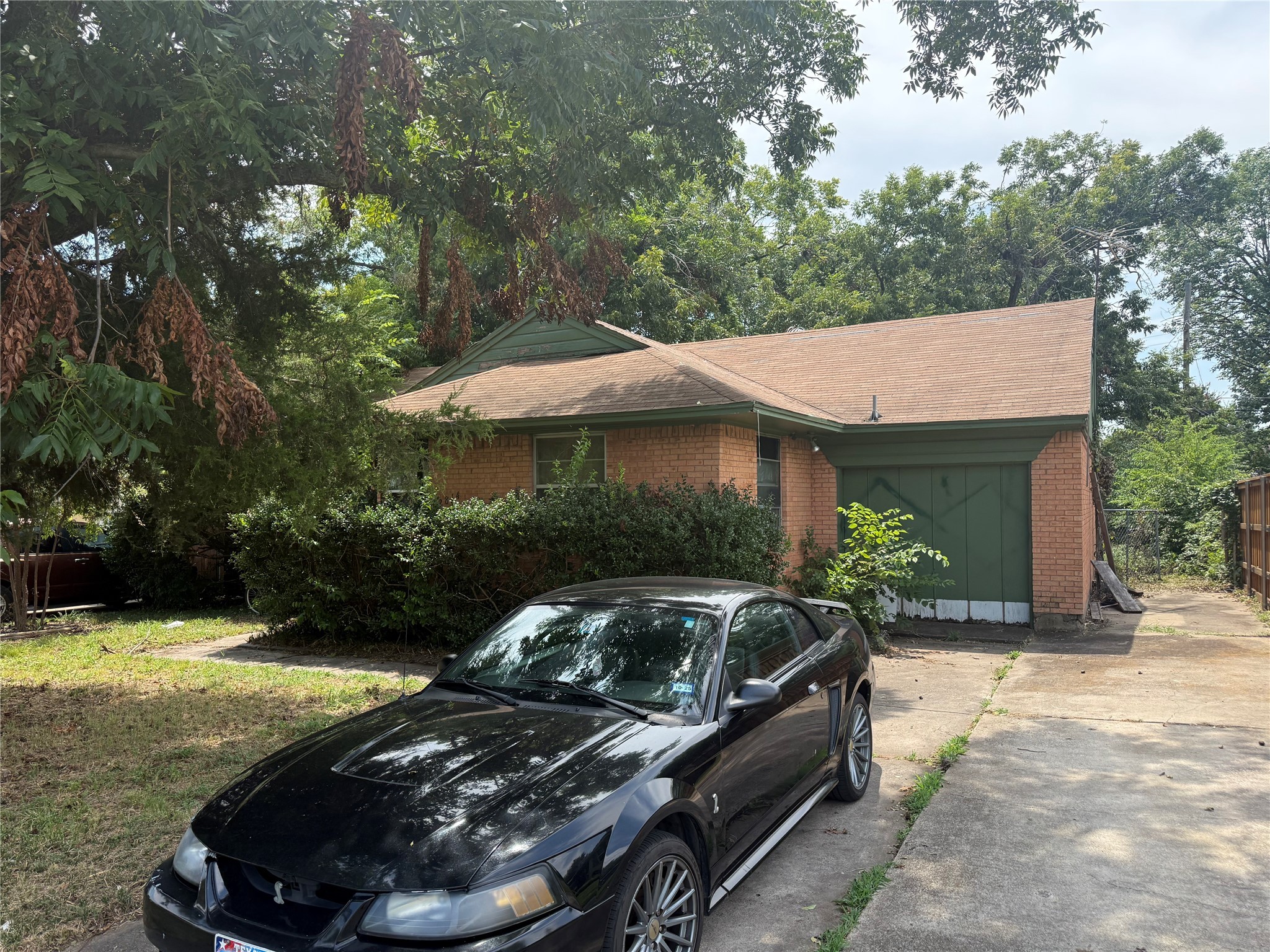 2814 Housley Drive