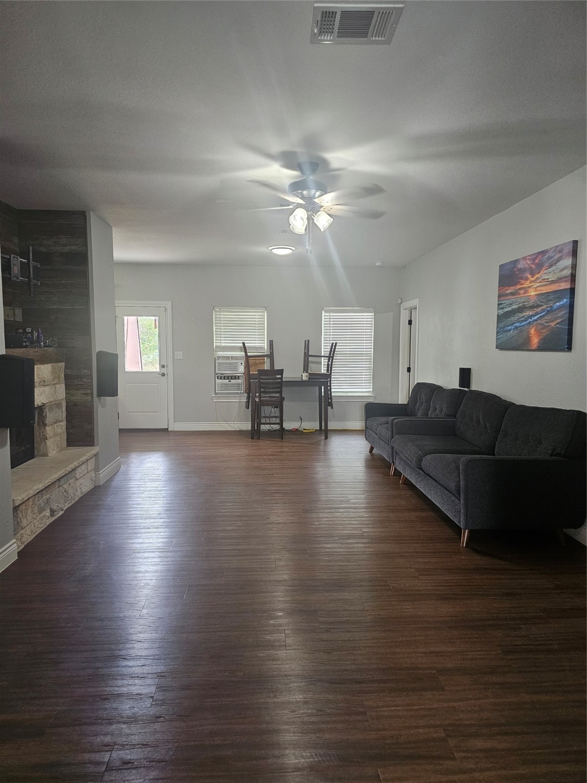 112 Crawford Court
