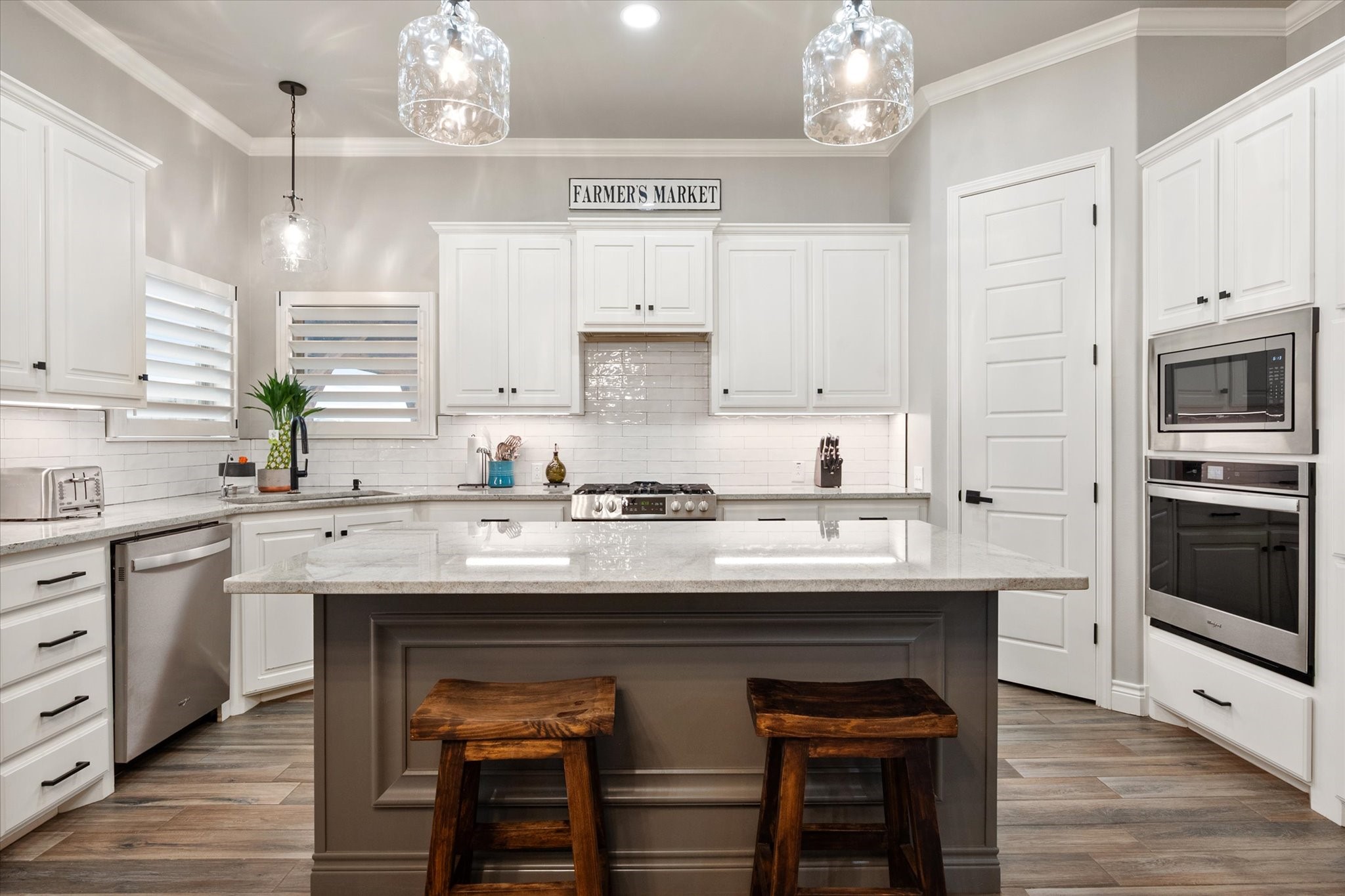 1105 Cotton Creek