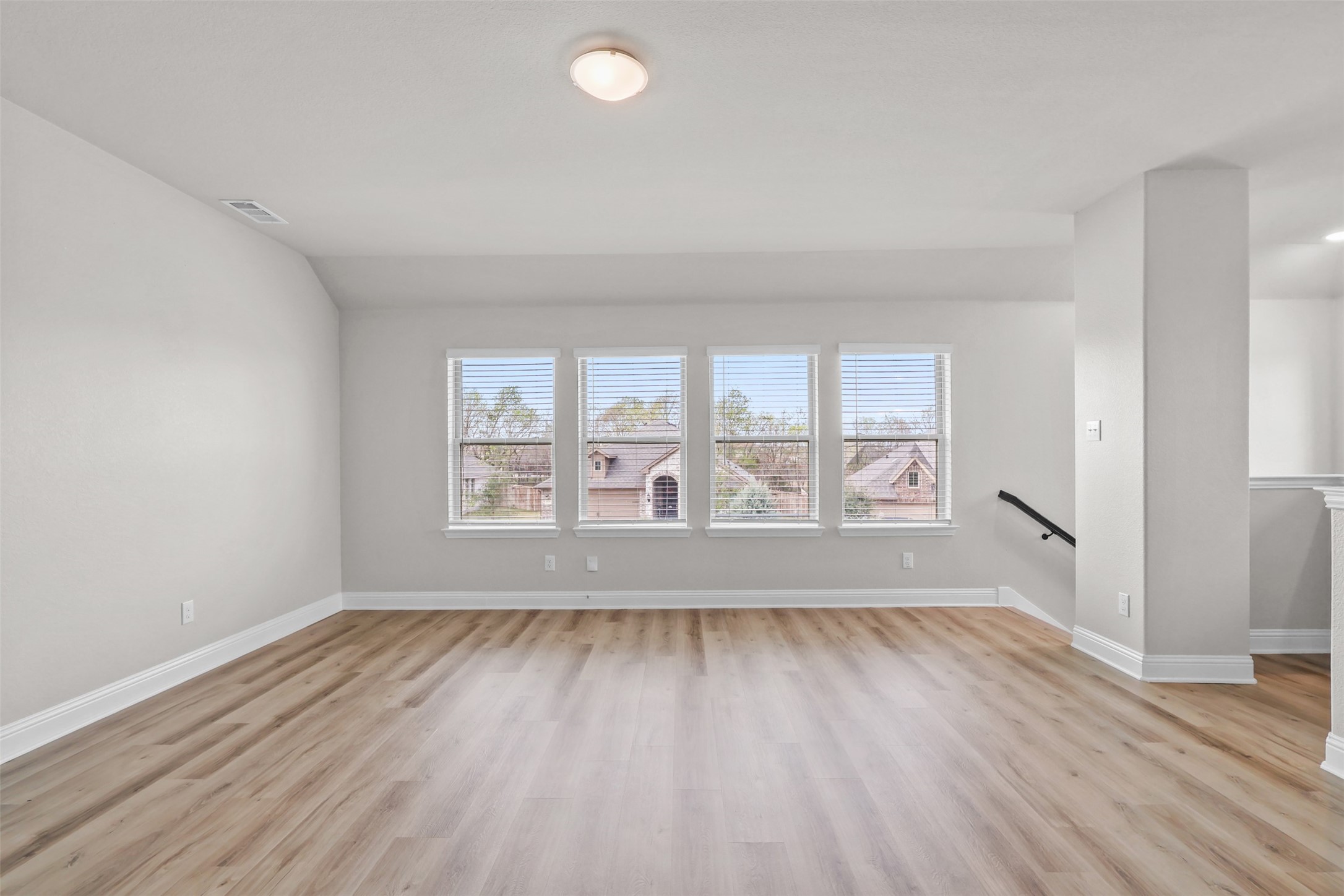 1200 Carinna Drive