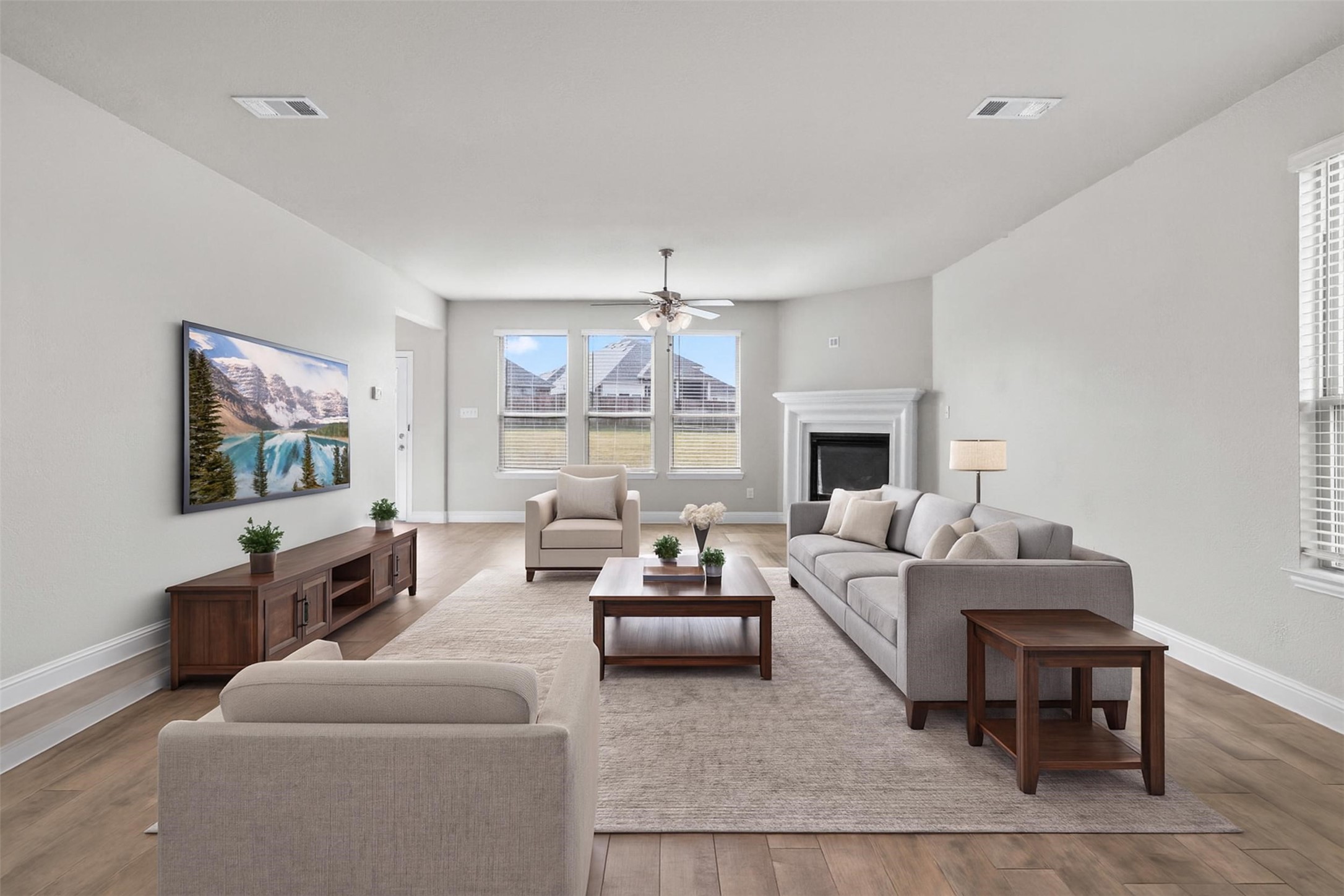 1200 Carinna Drive