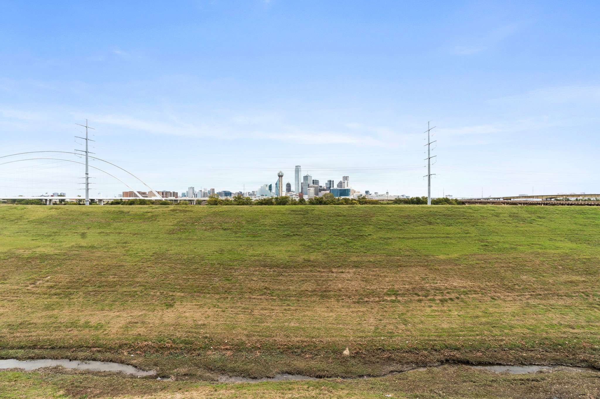 381 E Greenbriar Lane 1603