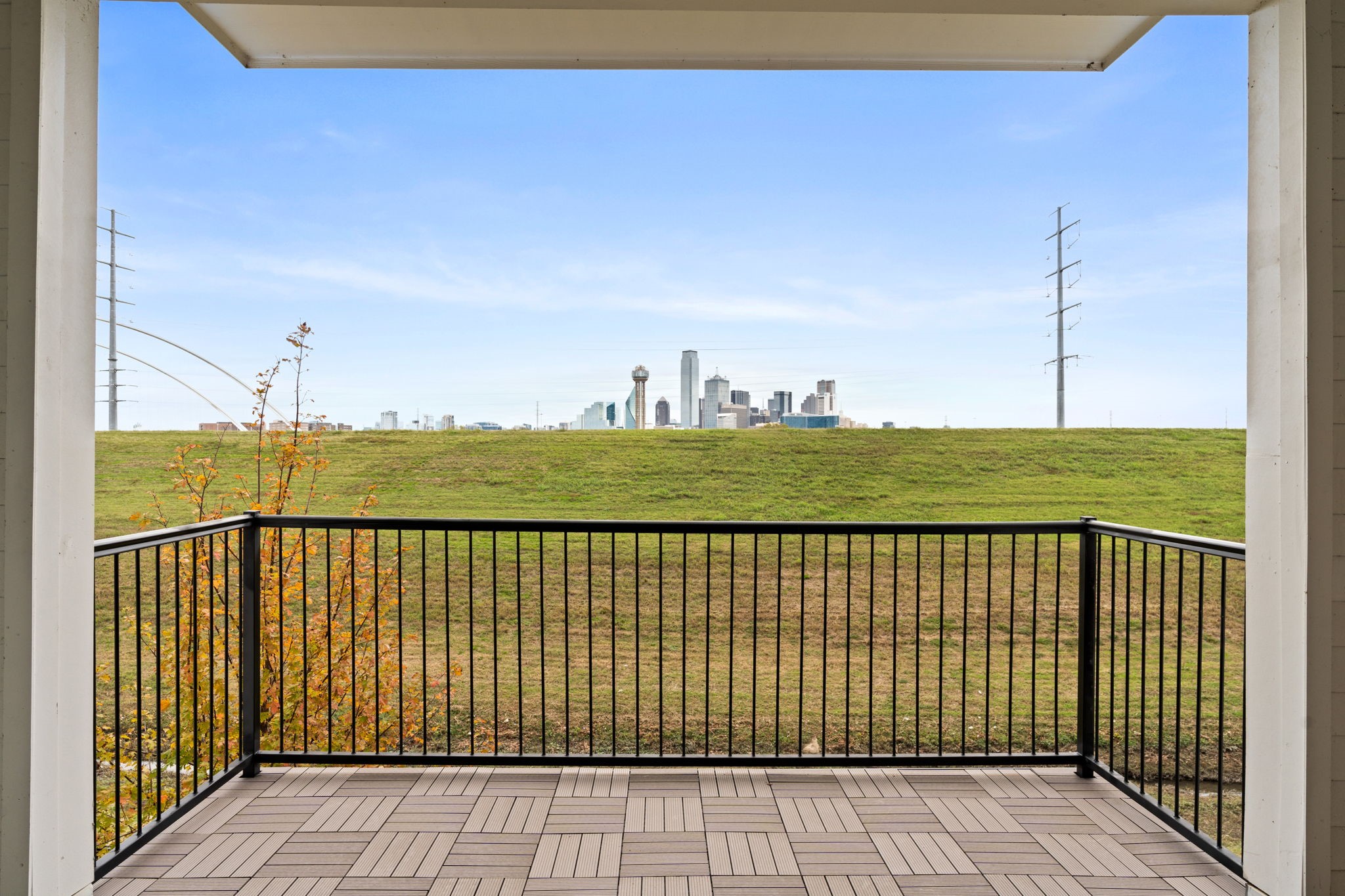 381 E Greenbriar Lane 1603