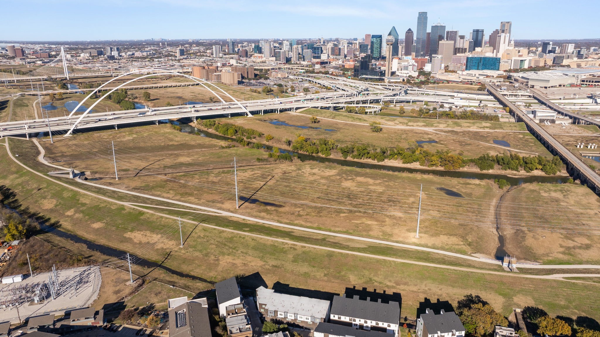 381 E Greenbriar Lane 1603