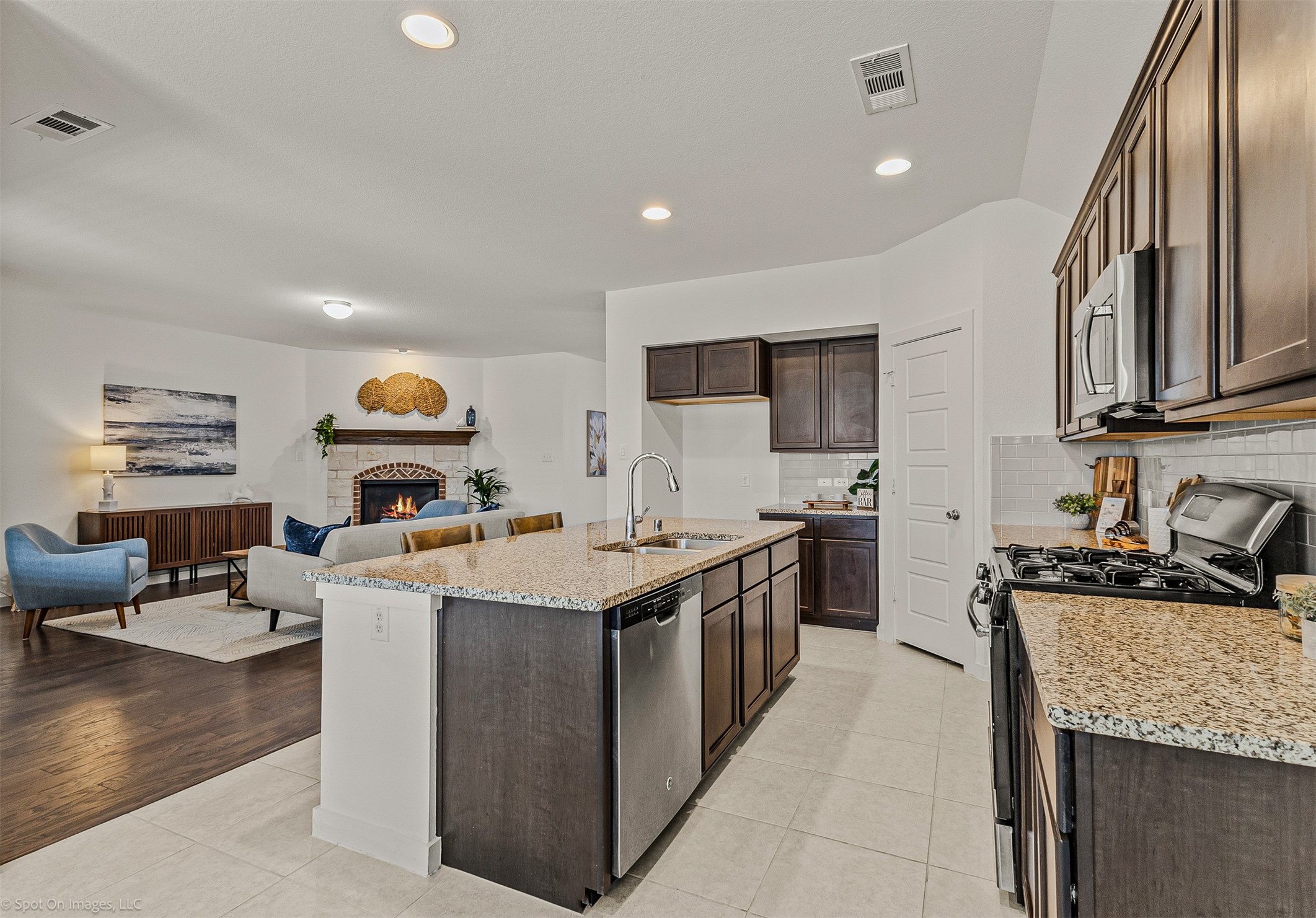 1720 Long Meadow Road